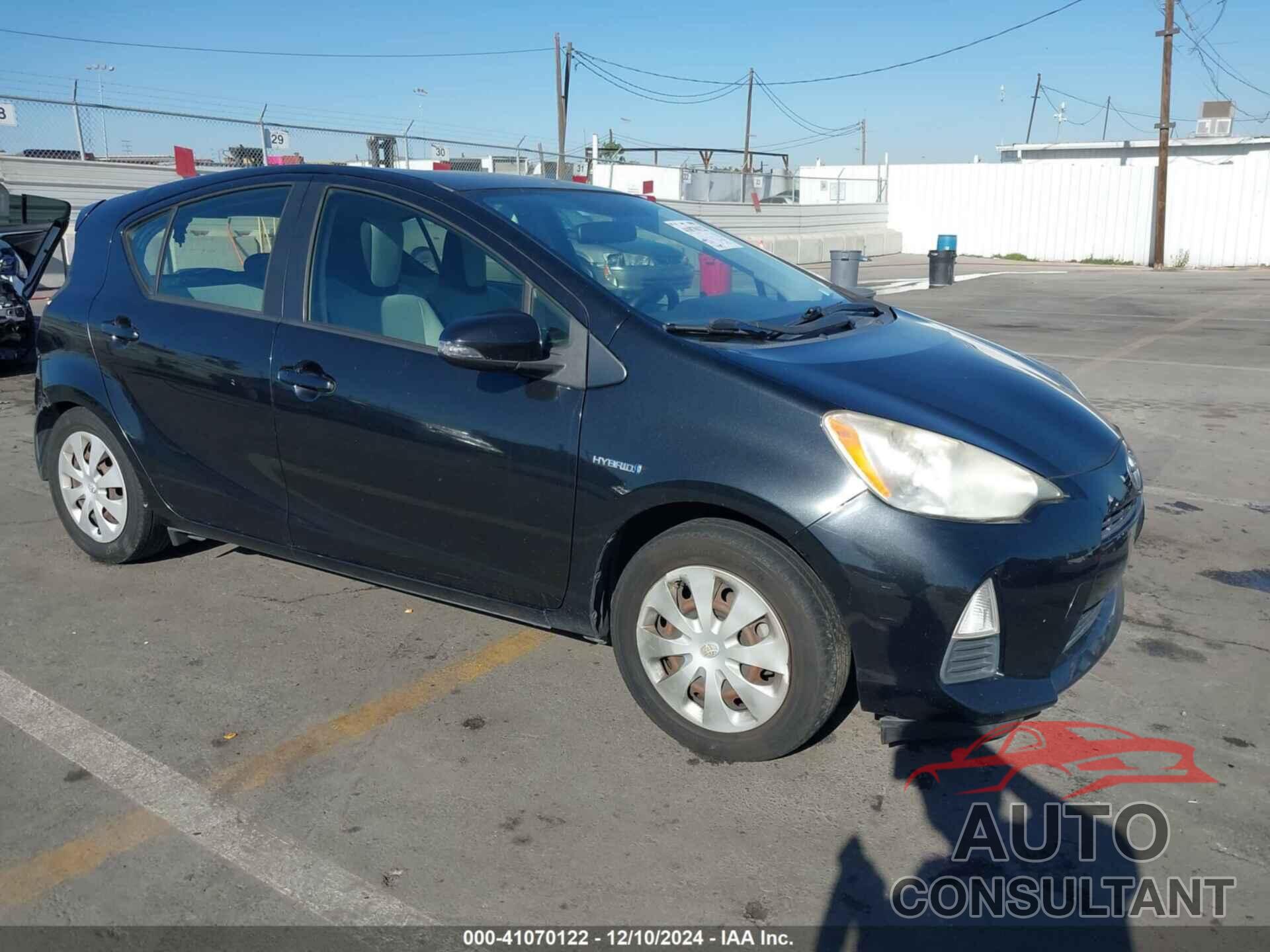 TOYOTA PRIUS C 2013 - JTDKDTB30D1044392
