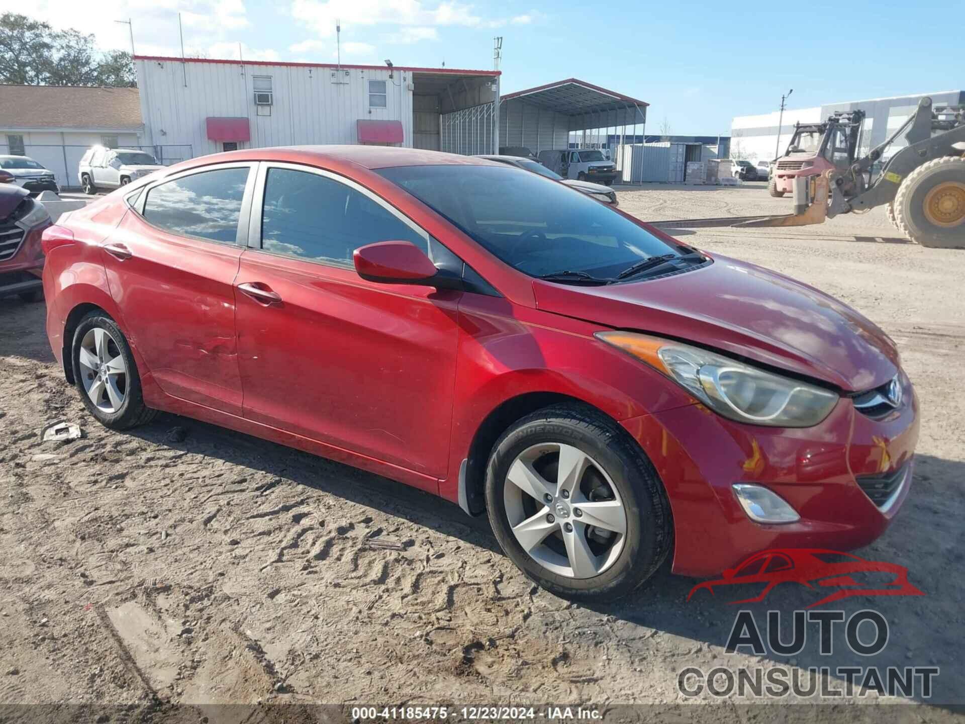 HYUNDAI ELANTRA 2013 - KMHDH4AE2DU551486