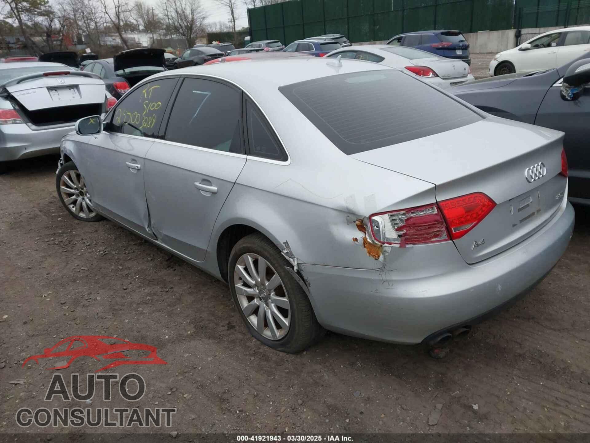 AUDI A4 2012 - WAUBFAFL9CA112452