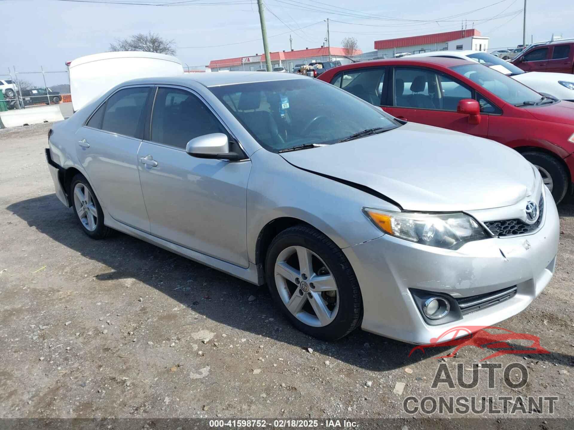 TOYOTA CAMRY 2014 - 4T1BF1FK3EU451697