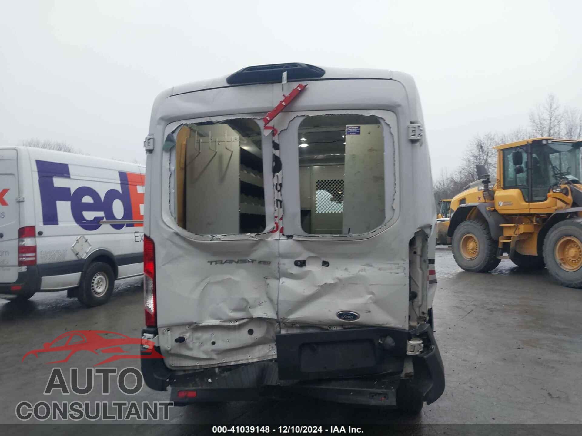 FORD TRANSIT-250 2018 - 1FTYR2CM9JKA43938