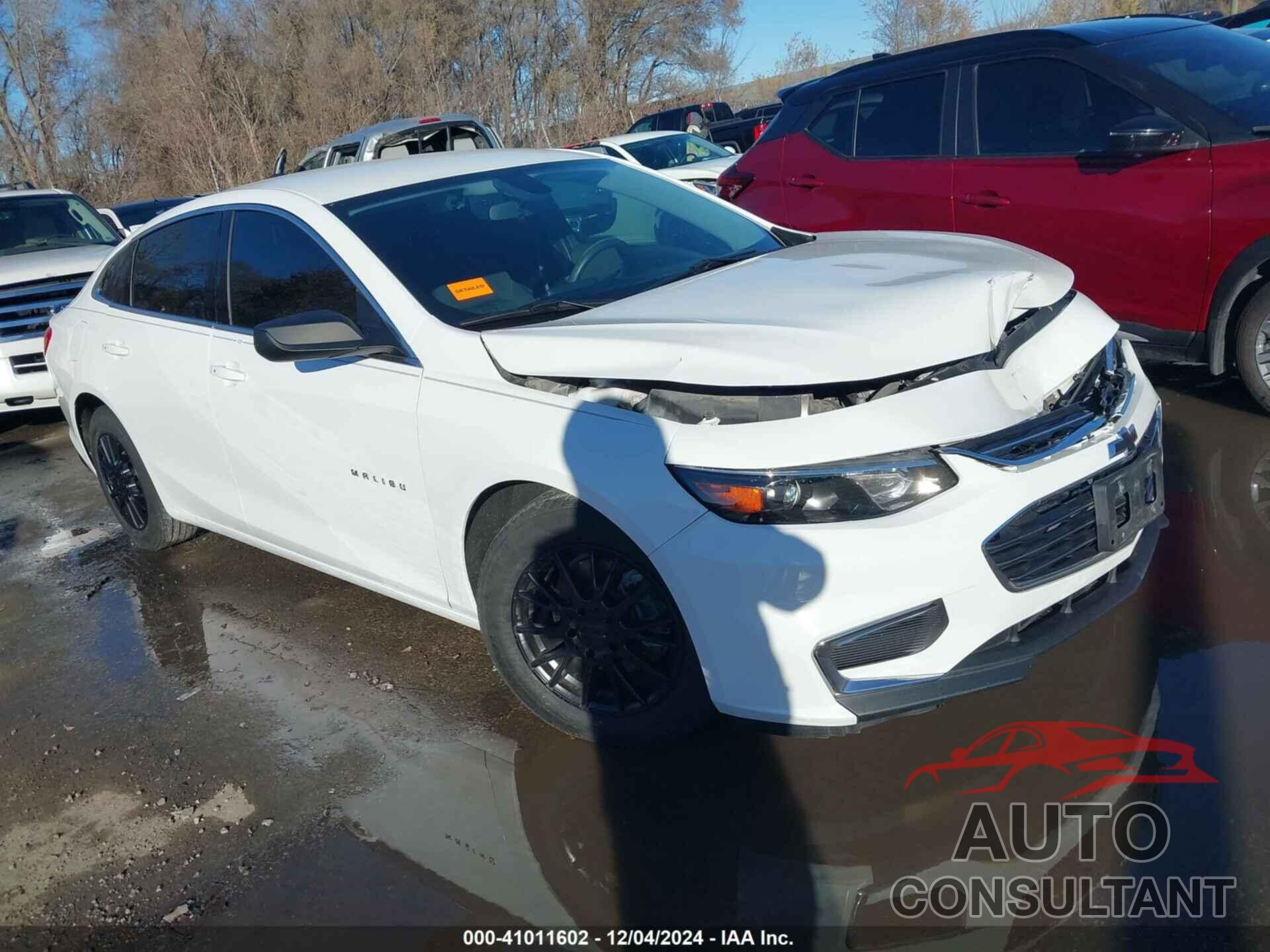 CHEVROLET MALIBU 2017 - 1G1ZB5ST8HF176561