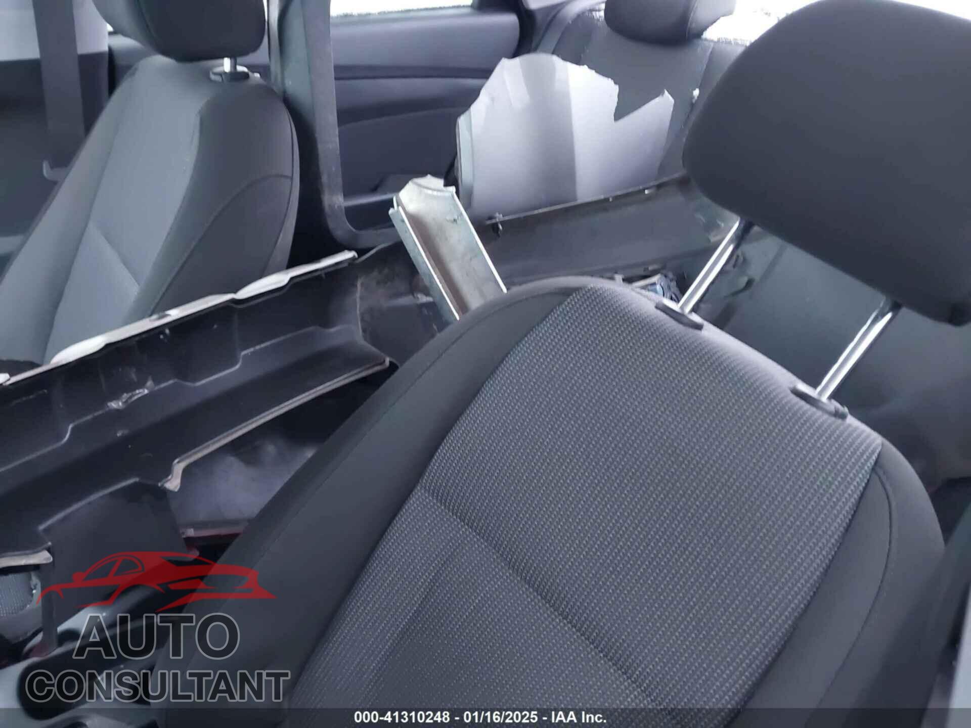 HYUNDAI ACCENT 2022 - 3KPC24A6XNE169846
