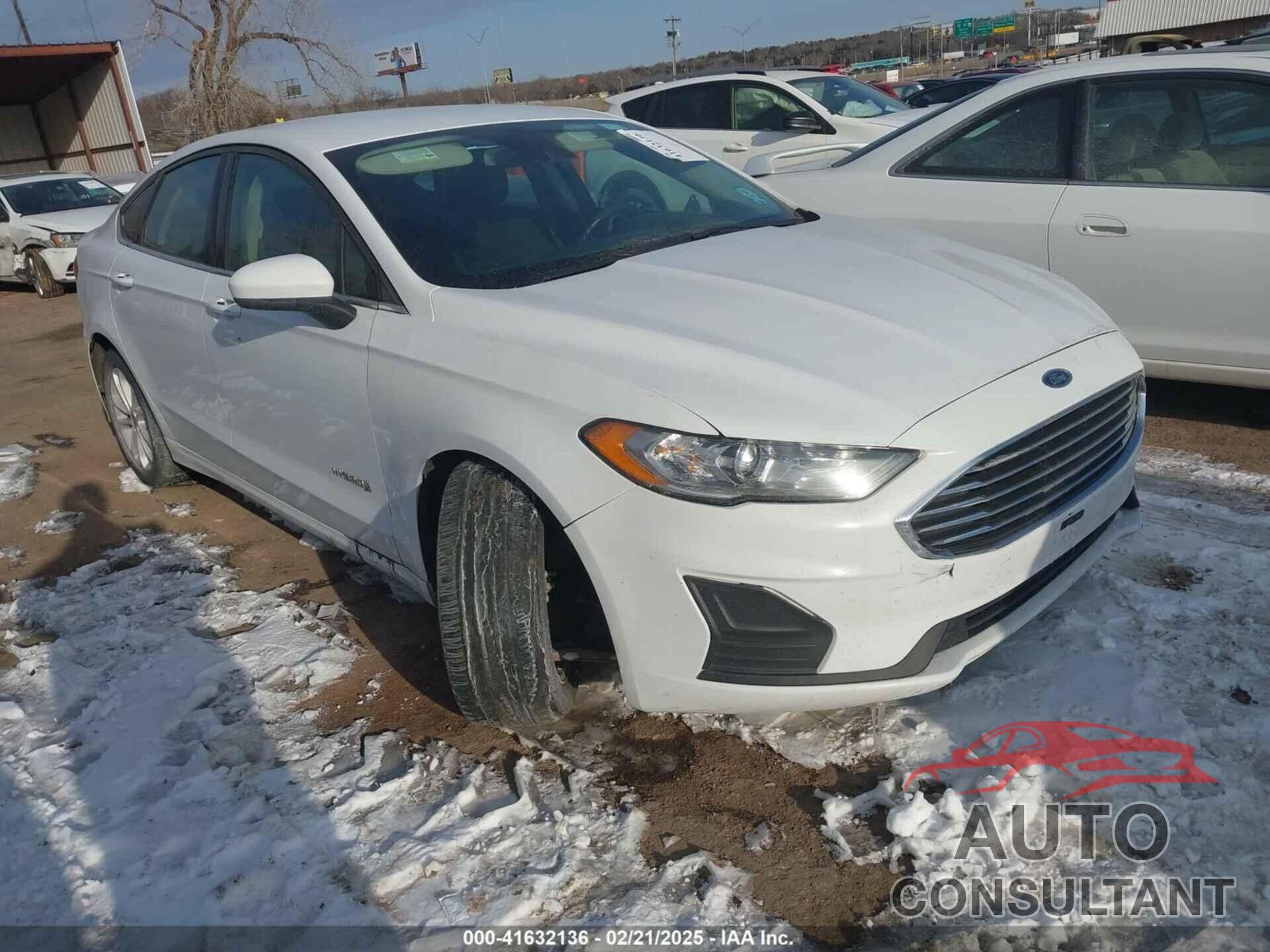 FORD FUSION HYBRID 2019 - 3FA6P0LU2KR261823