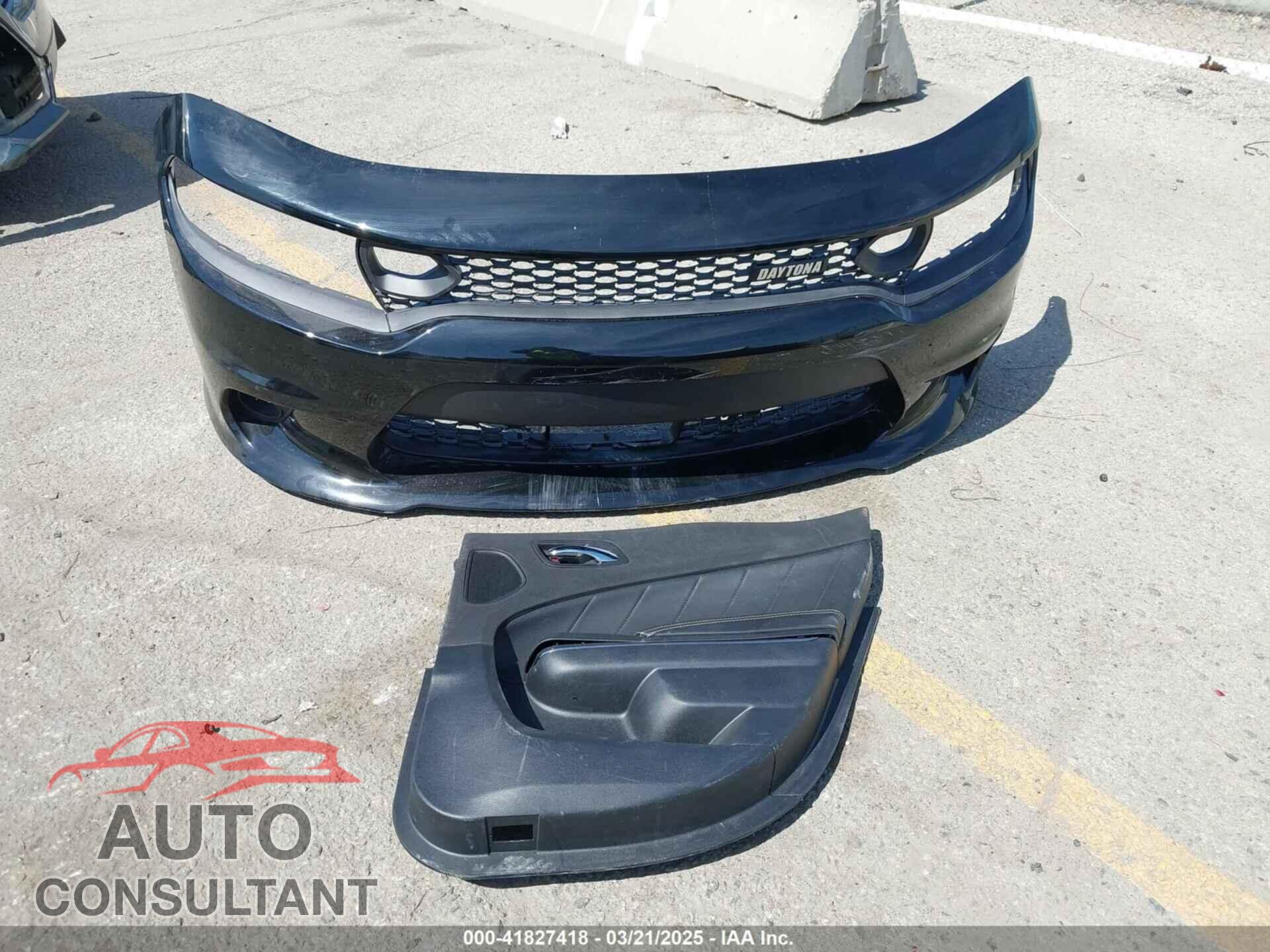 DODGE CHARGER 2023 - 2C3CDXGJ5PH697779