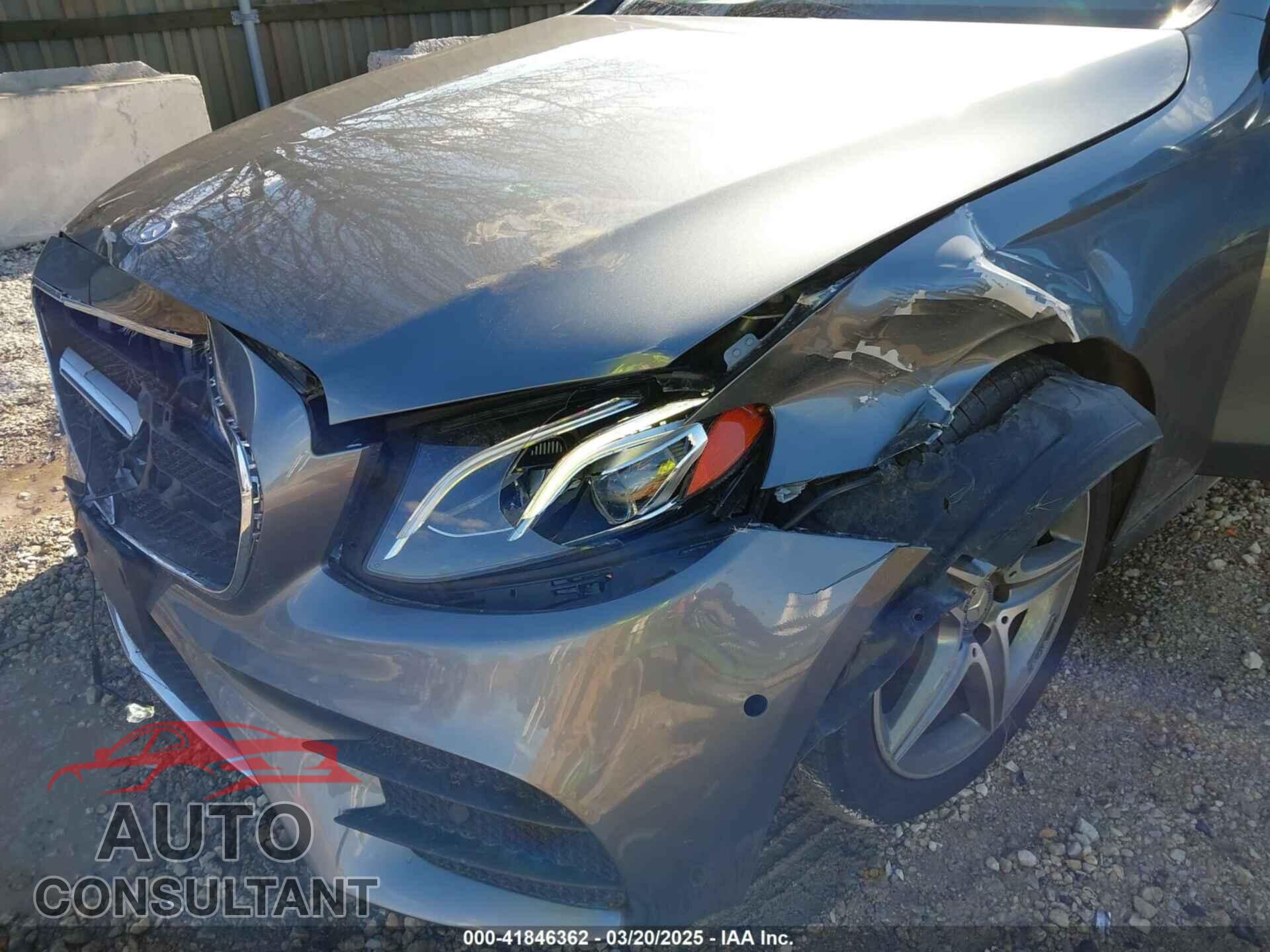 MERCEDES-BENZ E 300 2017 - WDDZF4KB2HA041088