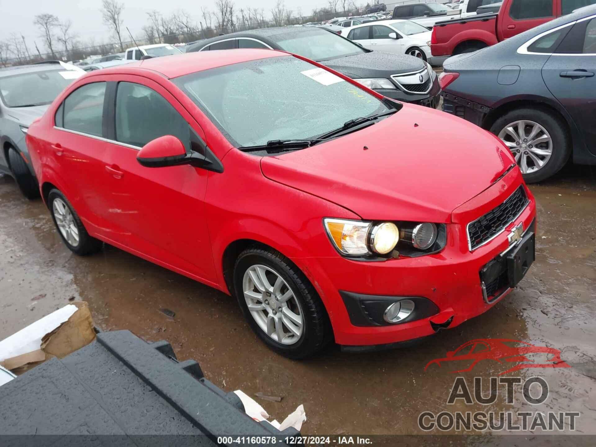 CHEVROLET SONIC 2016 - 1G1JC5SH2G4111480