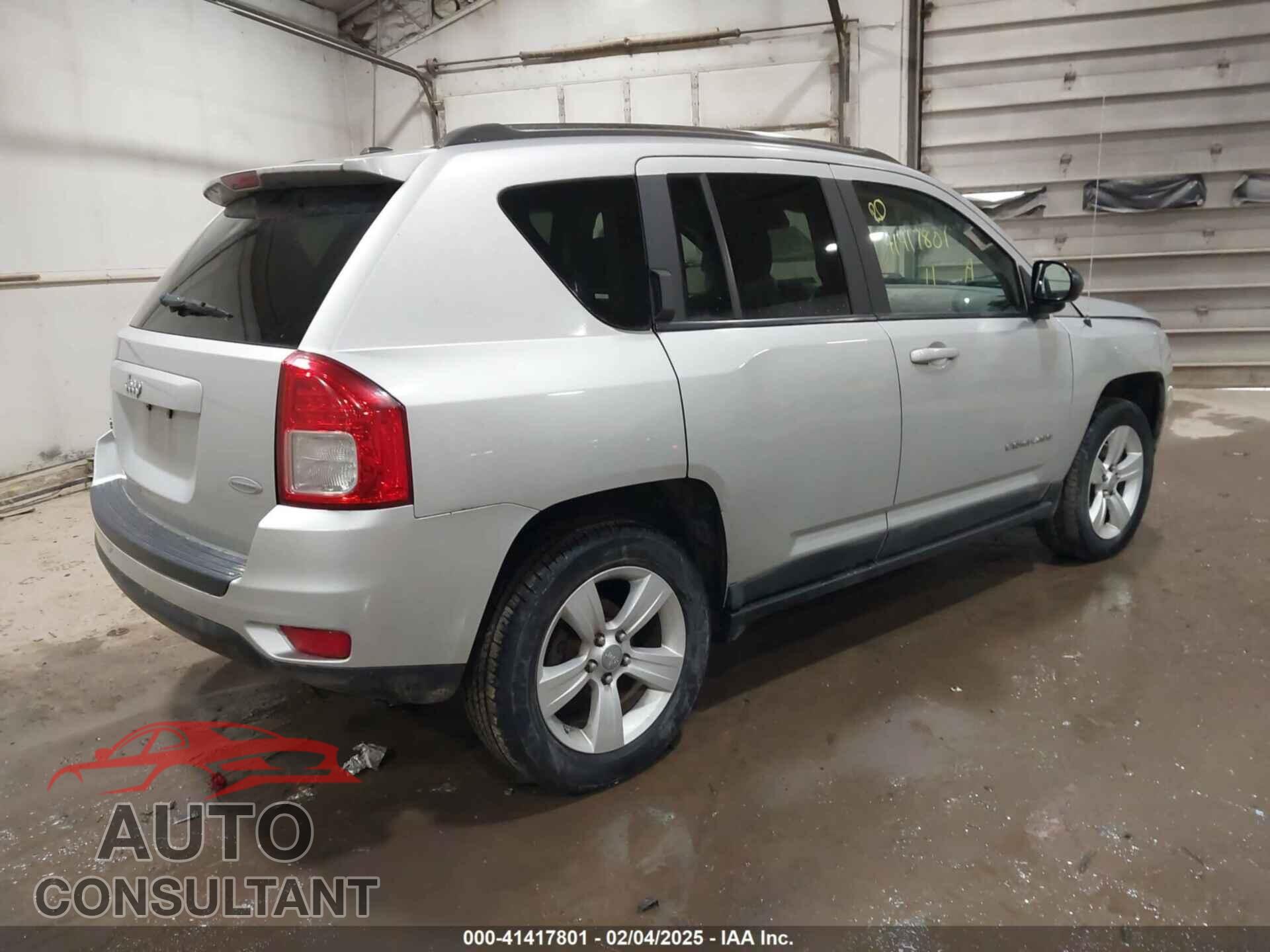 JEEP COMPASS 2011 - 1J4NF1FB8BD210970
