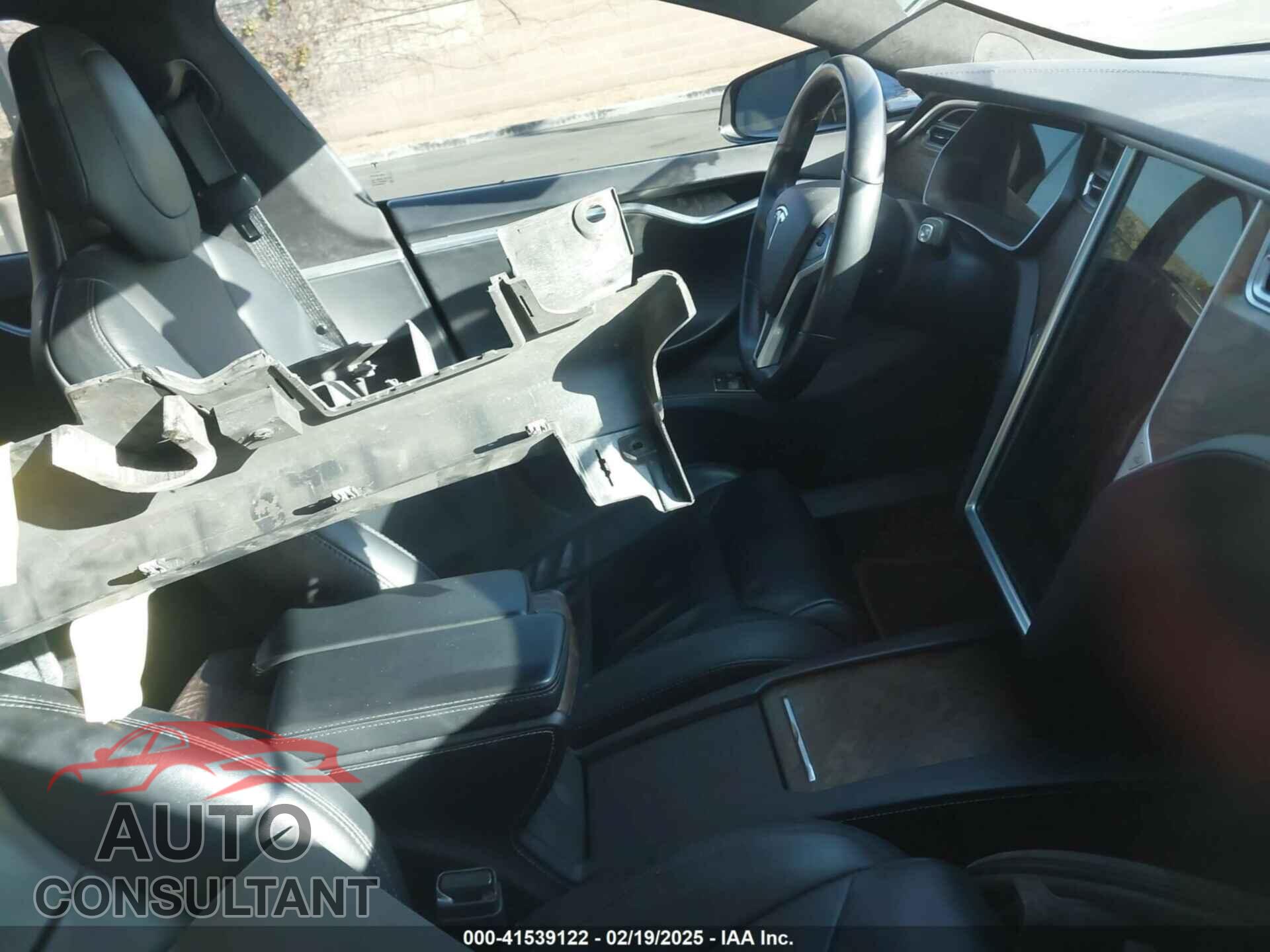 TESLA MODEL S 2017 - 5YJSA1E12HF204700