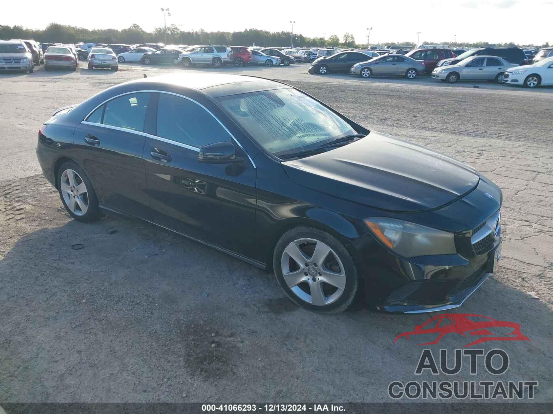 MERCEDES-BENZ CLA 250 2017 - WDDSJ4GB9HN438508