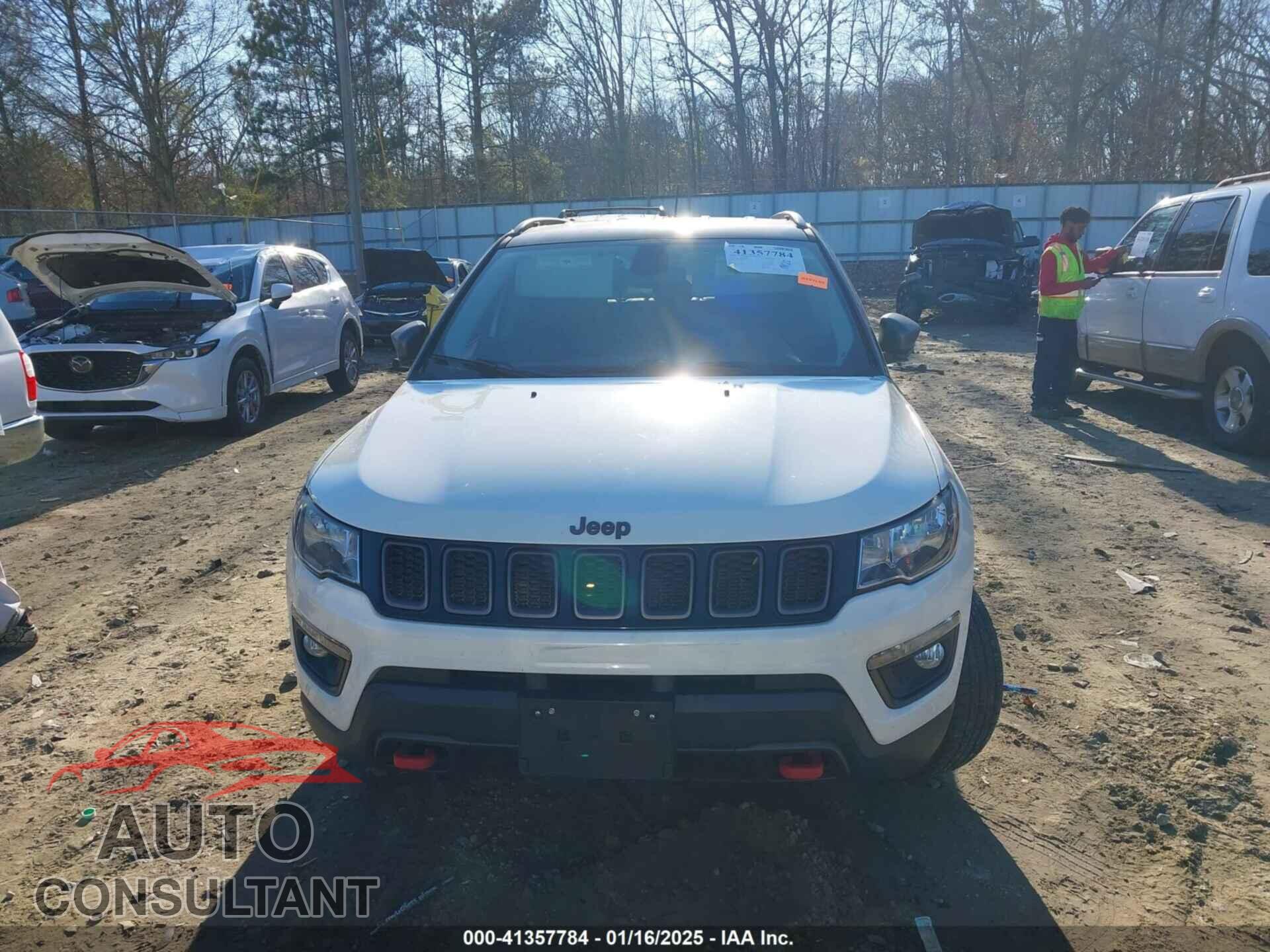 JEEP COMPASS 2019 - 3C4NJDDB0KT733175