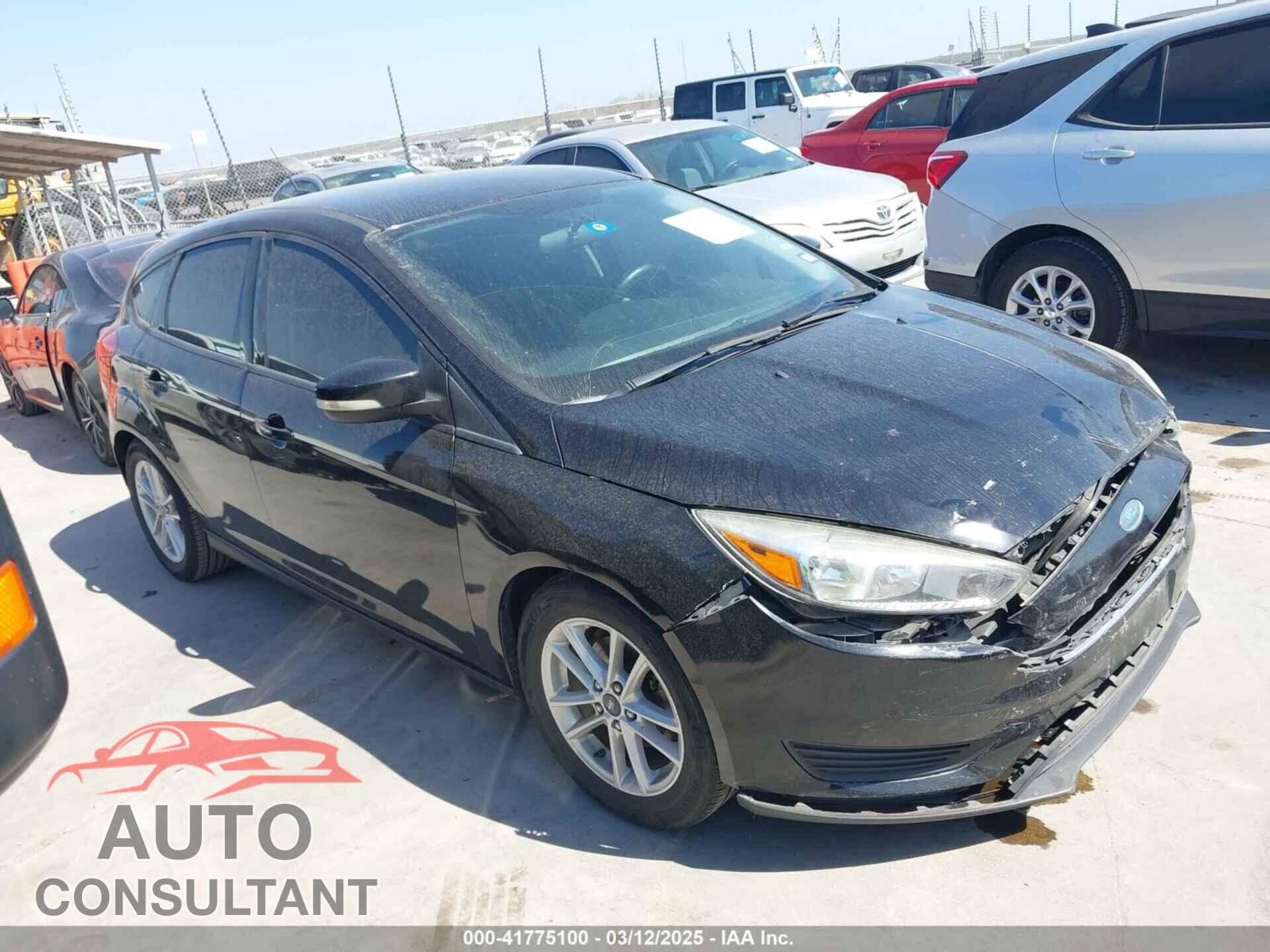FORD FOCUS 2017 - 1FADP3K28HL324486