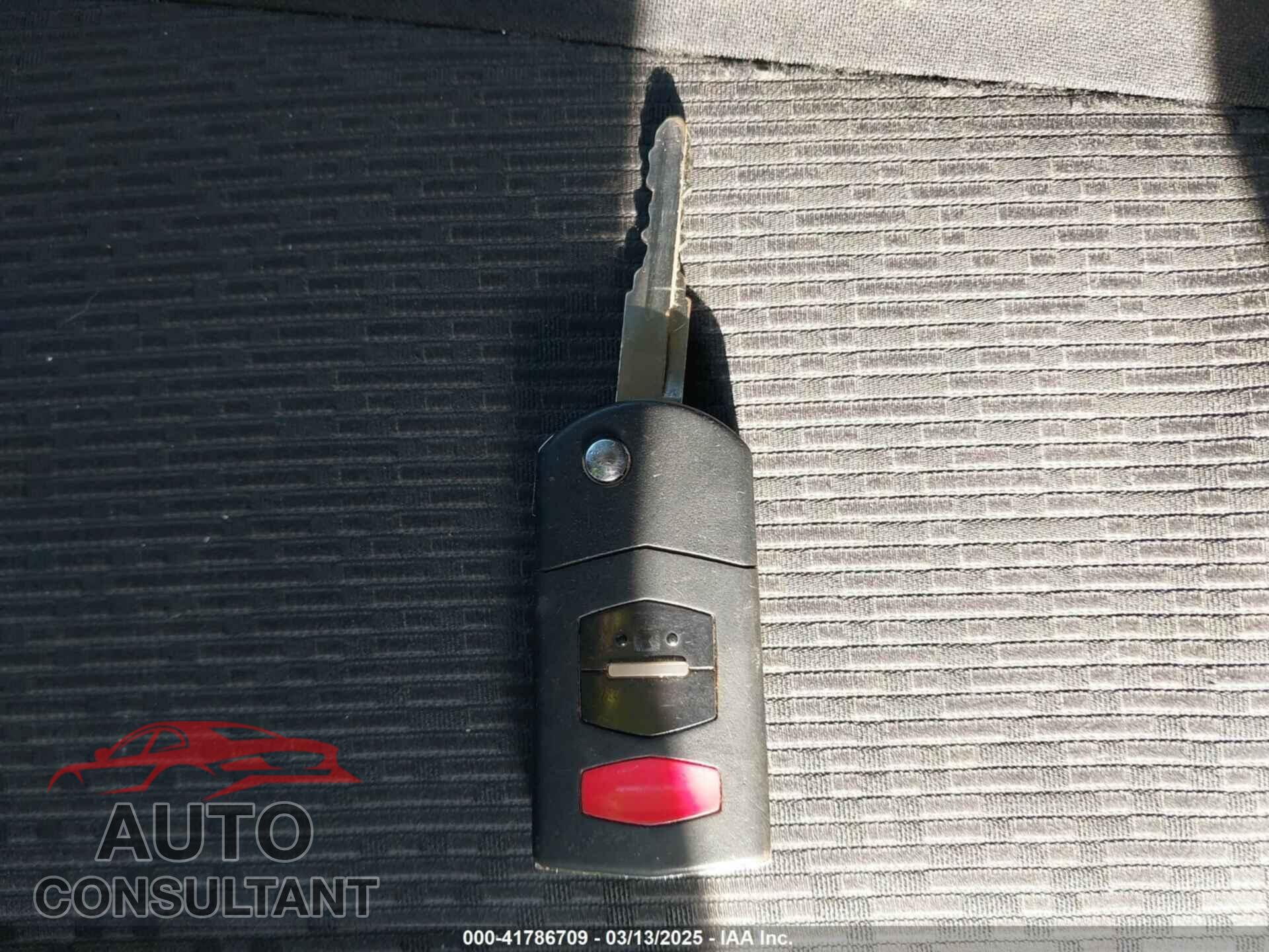 MAZDA MAZDA5 2012 - JM1CW2CL3C0131103