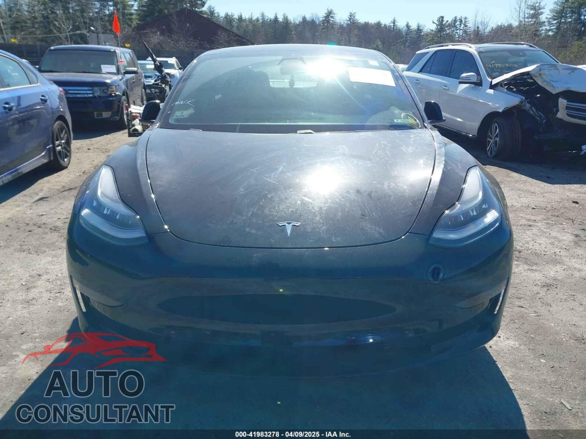 TESLA MODEL 3 2021 - 5YJ3E1EA1MF851155