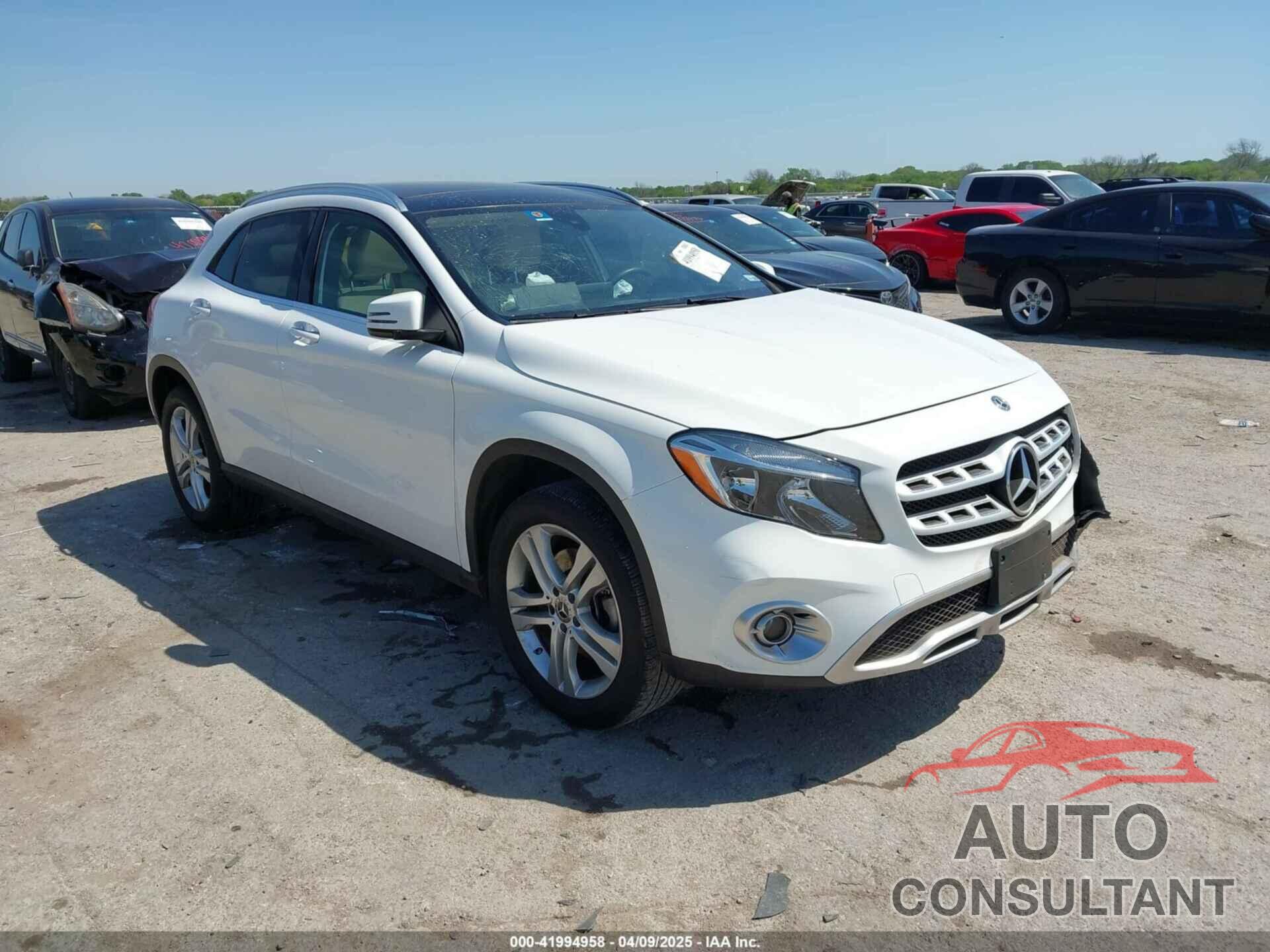 MERCEDES-BENZ GLA 250 2019 - WDCTG4EB4KJ601901