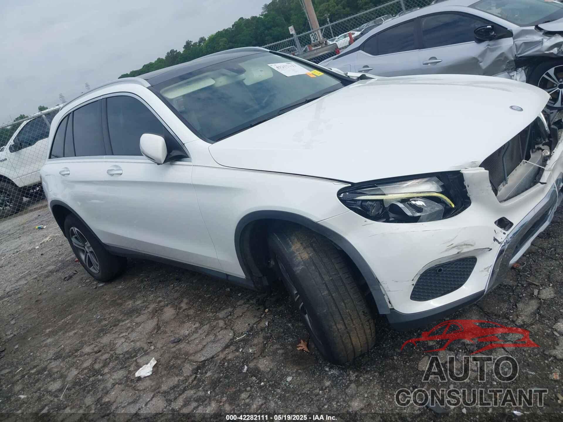 MERCEDES-BENZ GLC 300 2017 - WDC0G4JB5HF176662