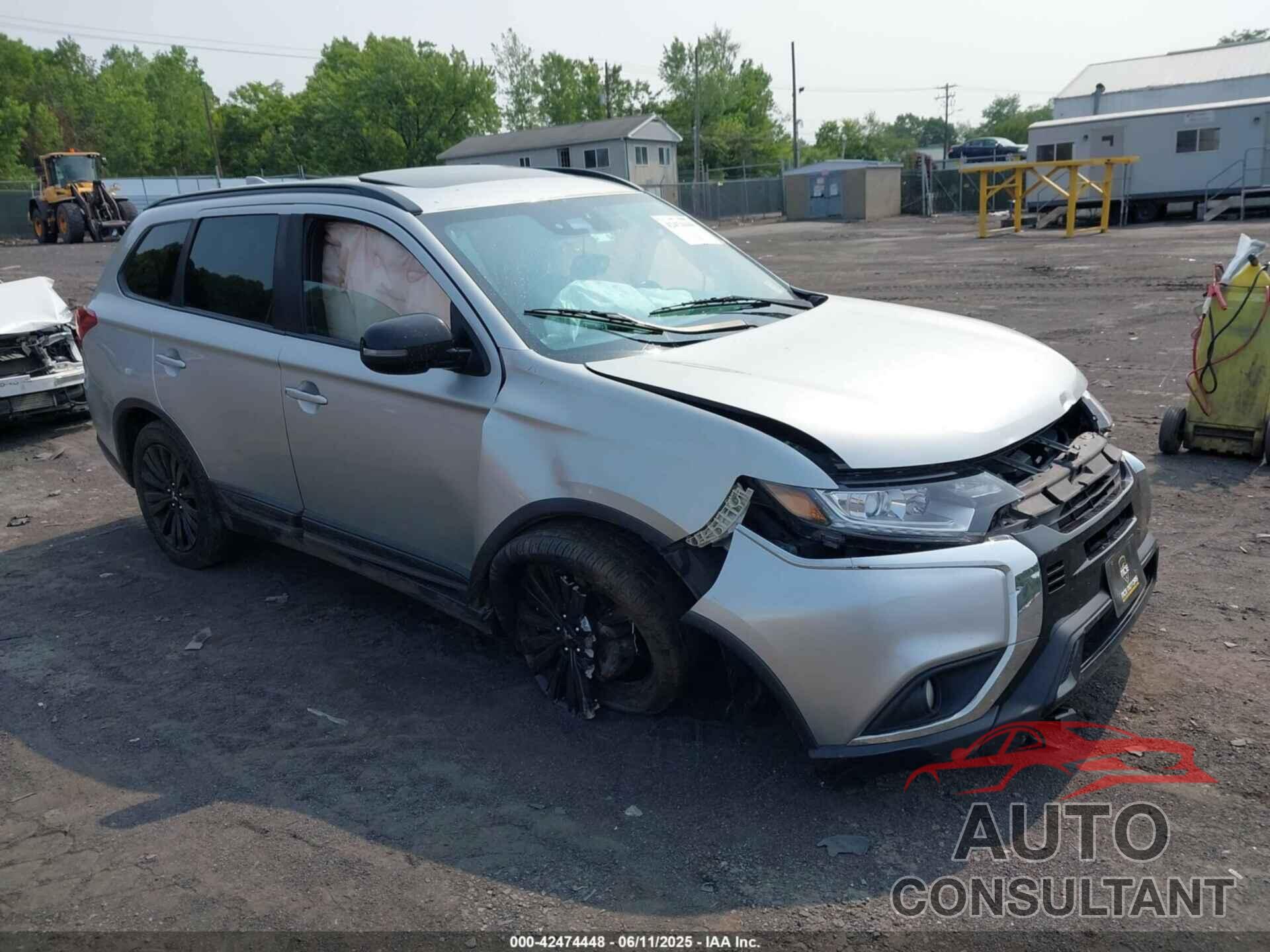 MITSUBISHI OUTLANDER 2020 - JA4AZ3A34LZ004714