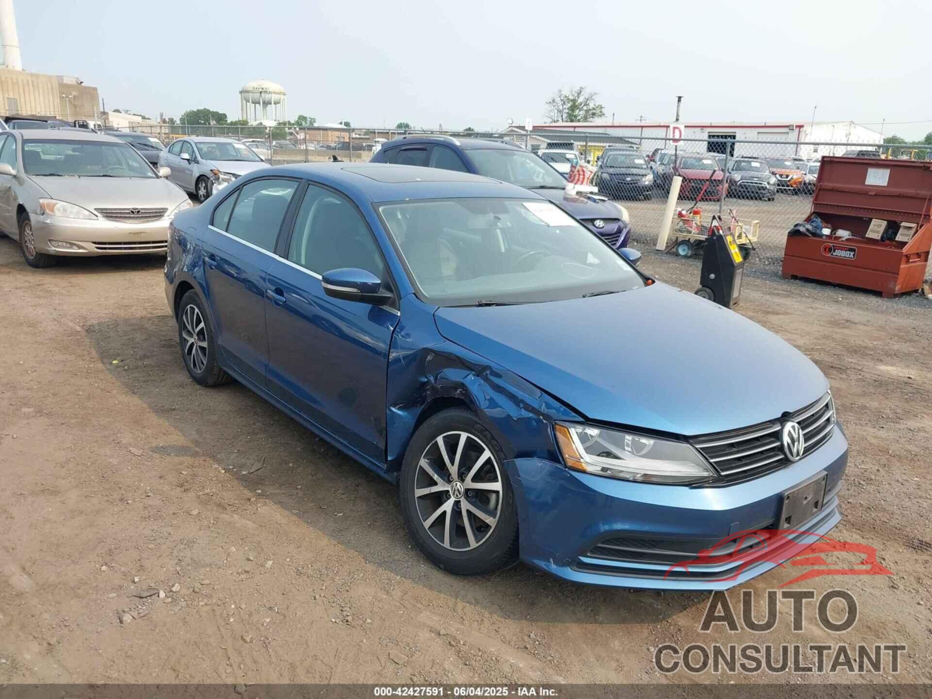 VOLKSWAGEN JETTA 2017 - 3VWDB7AJXHM387481