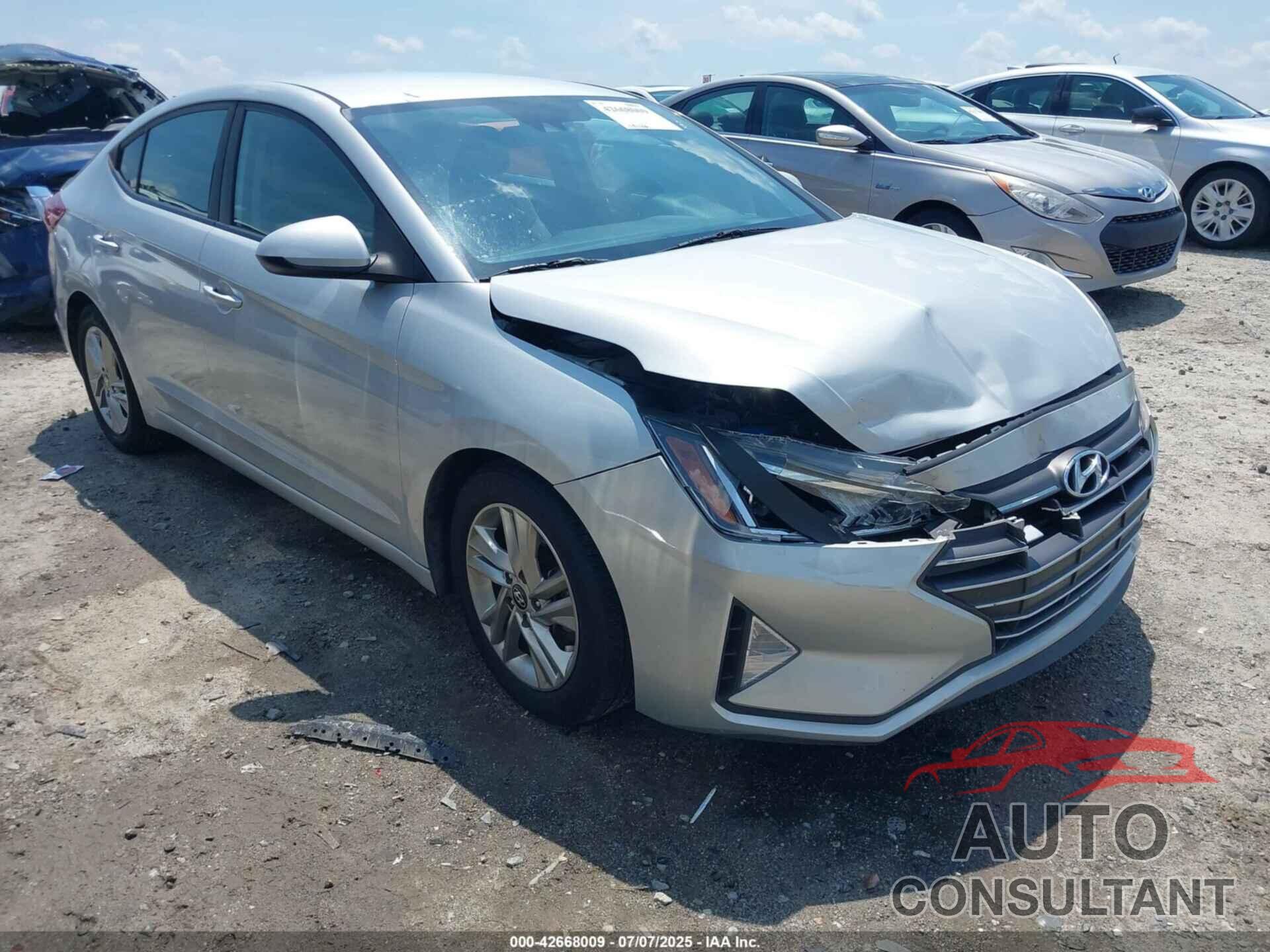 HYUNDAI ELANTRA 2019 - 5NPD84LF7KH473319