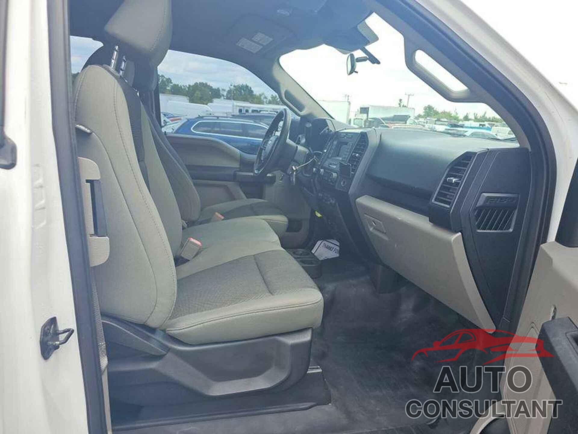 FORD F150 2019 - 1FTFX1E51KKE56077