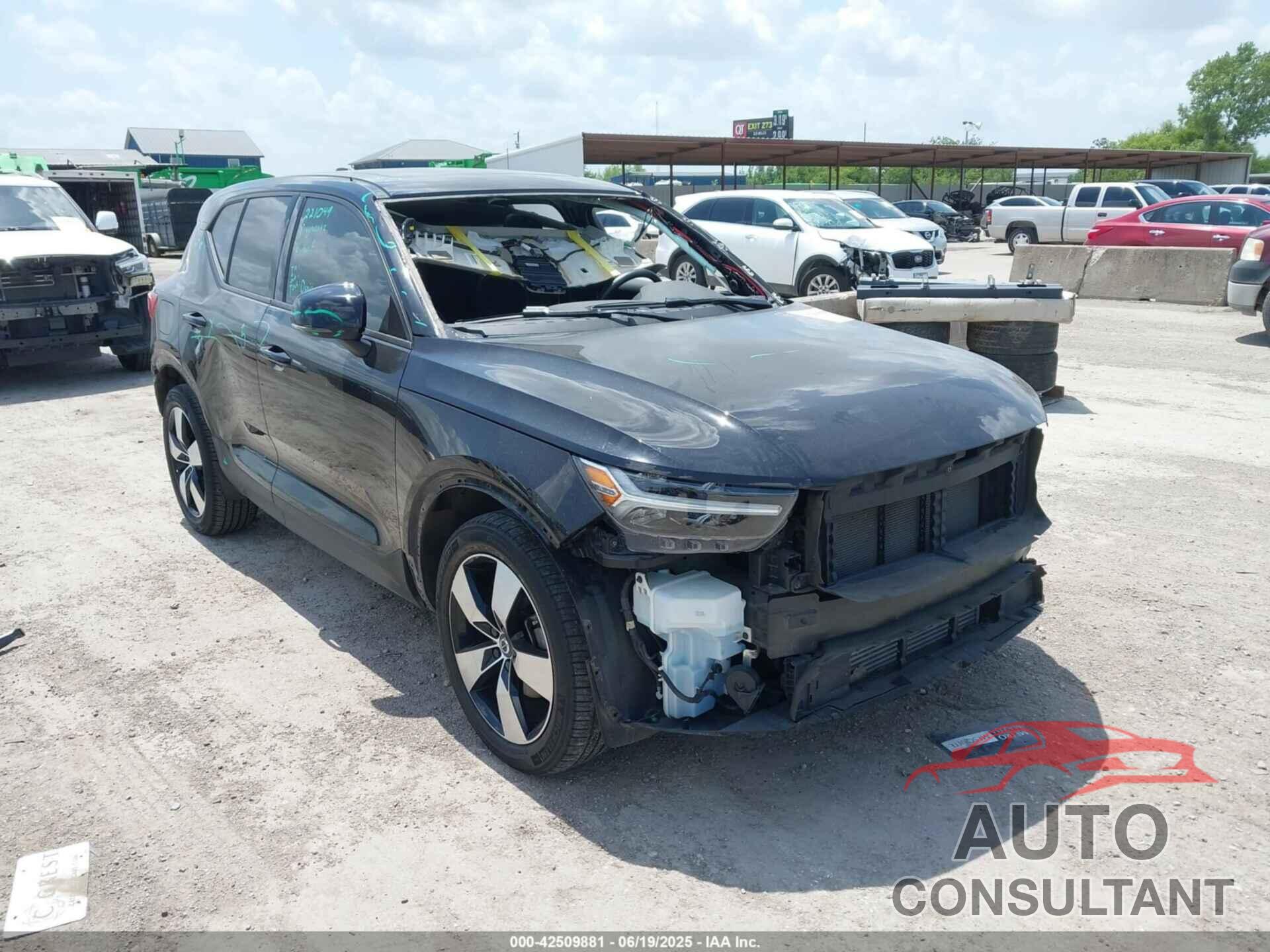 VOLVO XC40 2020 - YV4162UK2L2260478