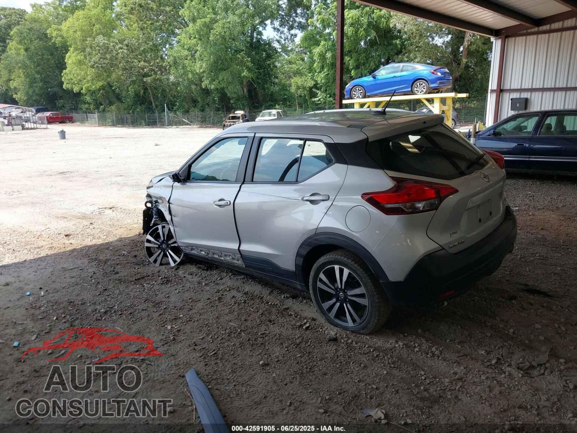 NISSAN KICKS 2019 - 3N1CP5CU3KL538284