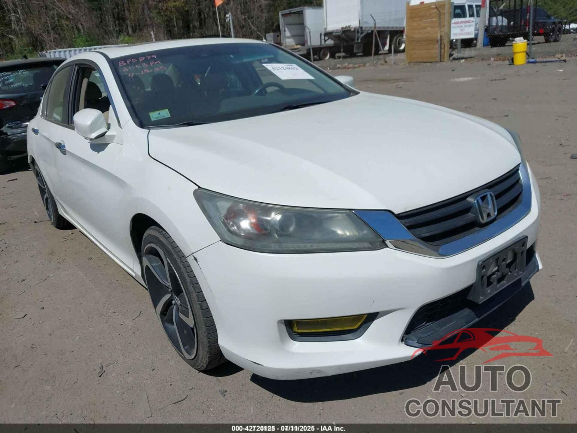 HONDA ACCORD 2013 - 1HGCR2F8XDA156298