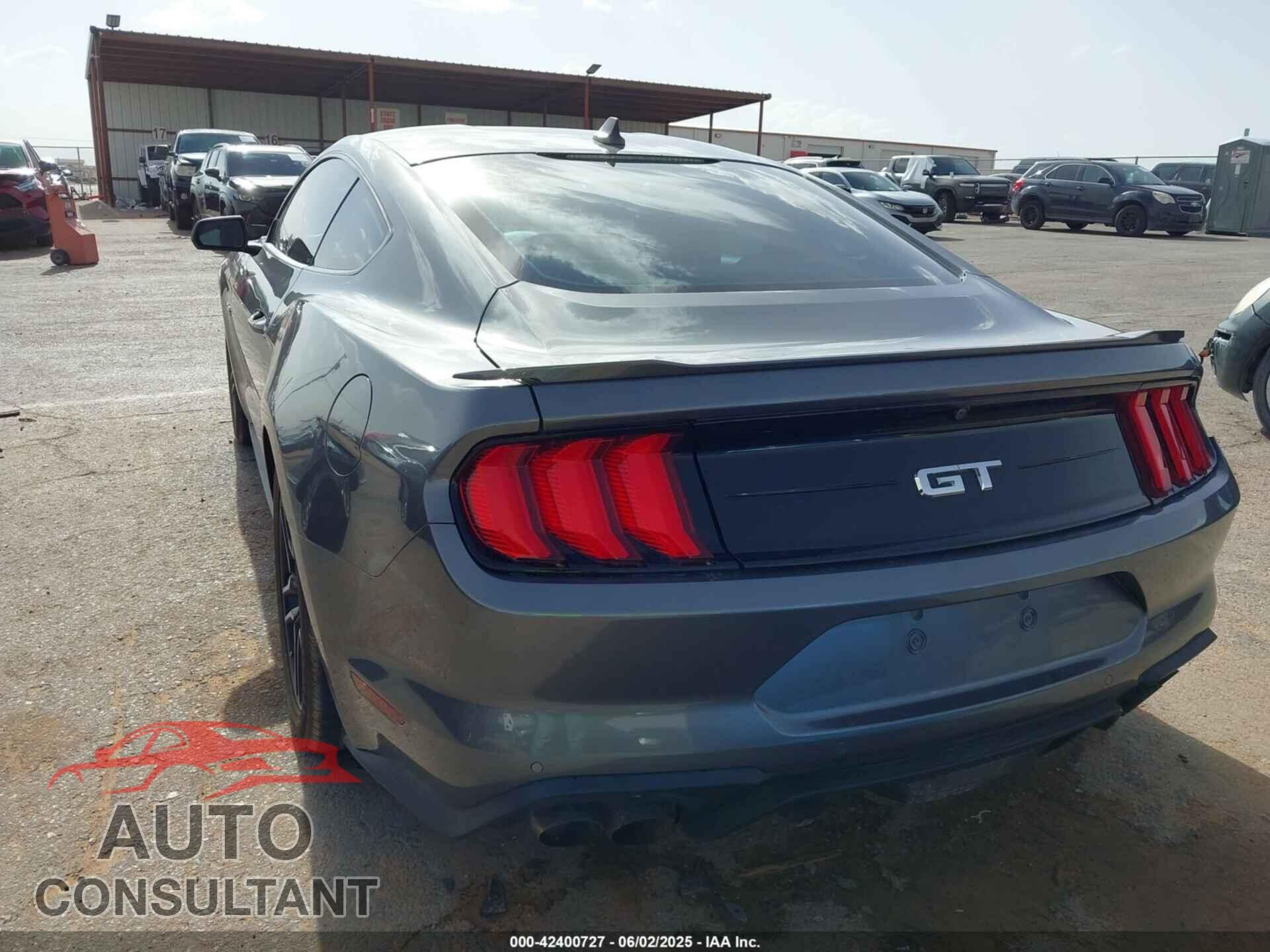 FORD MUSTANG 2021 - 1FA6P8CF5M5118712