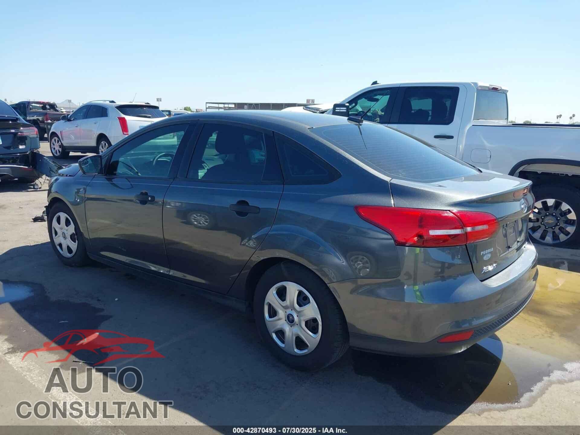 FORD FOCUS 2016 - 1FADP3E28GL384083