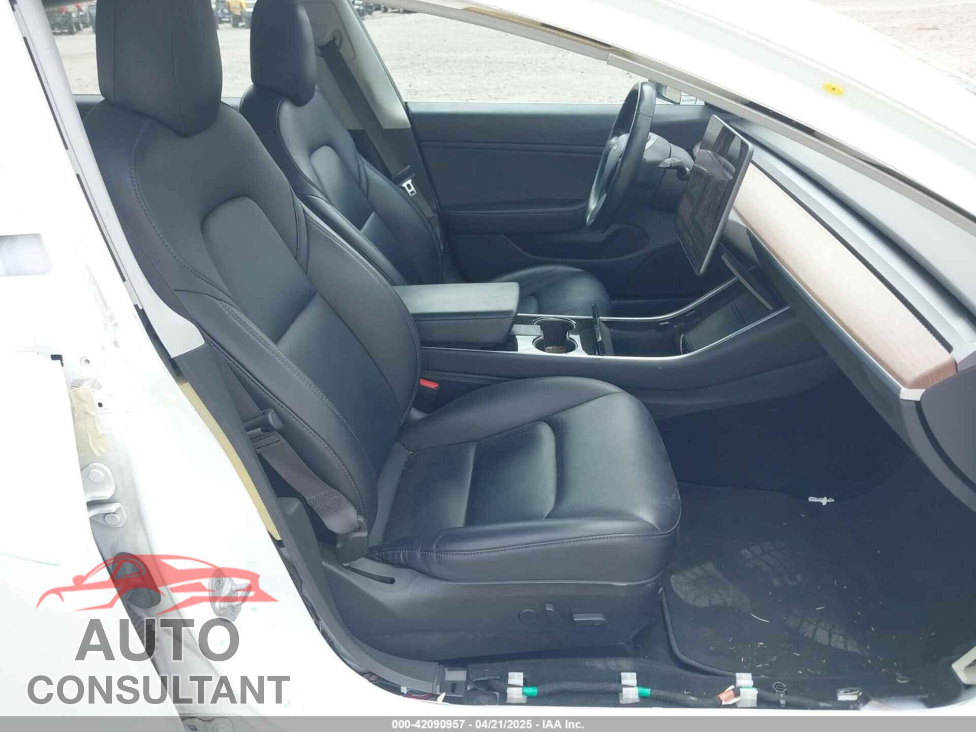 TESLA MODEL 3 2018 - 5YJ3E1EA3JF043529
