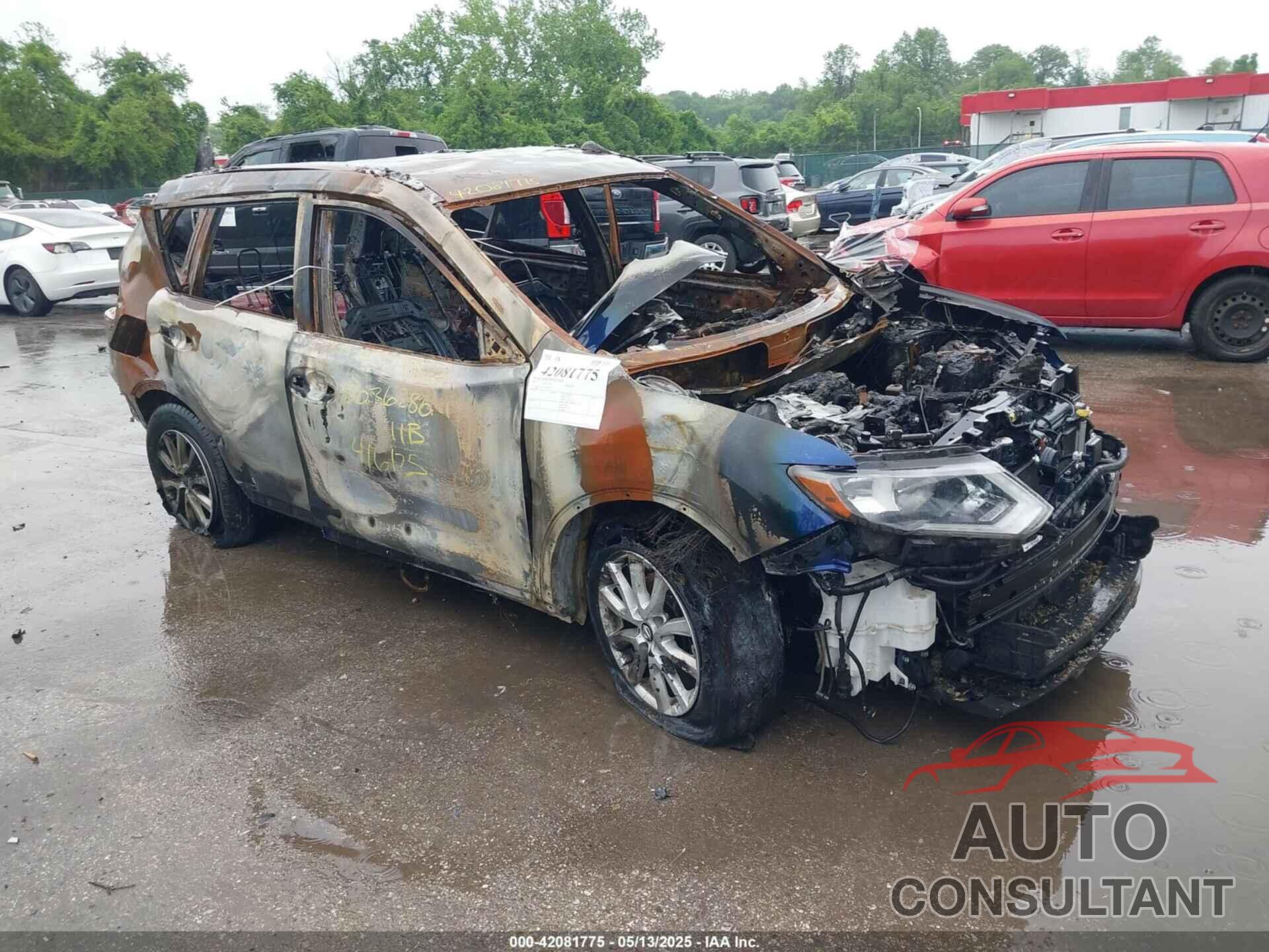 NISSAN ROGUE 2017 - JN8AT2MT9HW154473