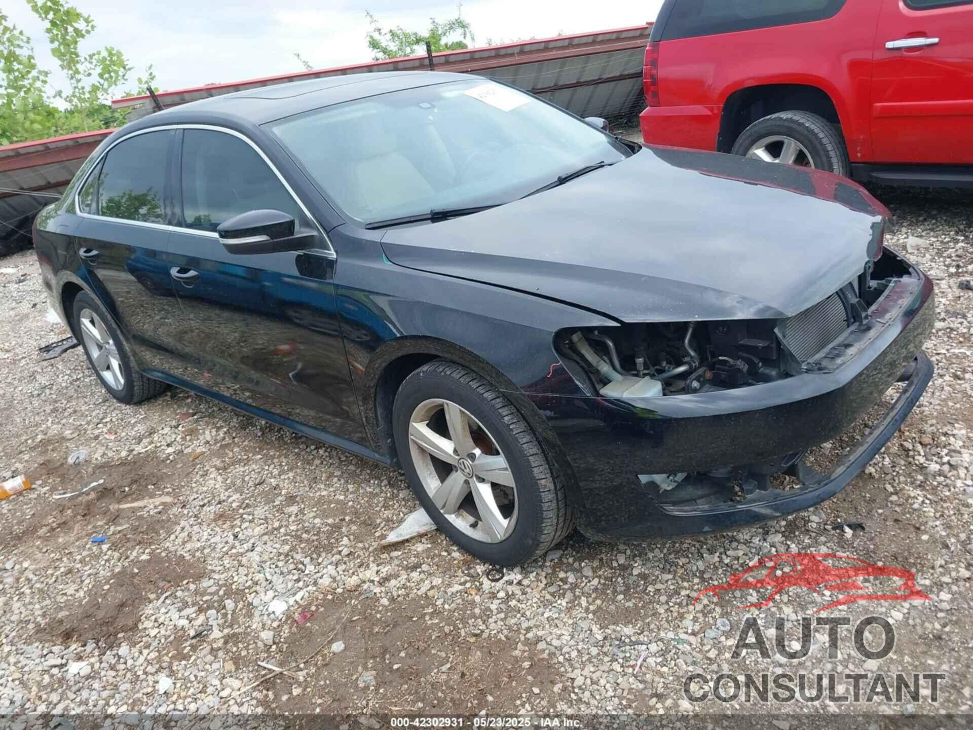 VOLKSWAGEN PASSAT 2013 - 1VWBN7A34DC109784