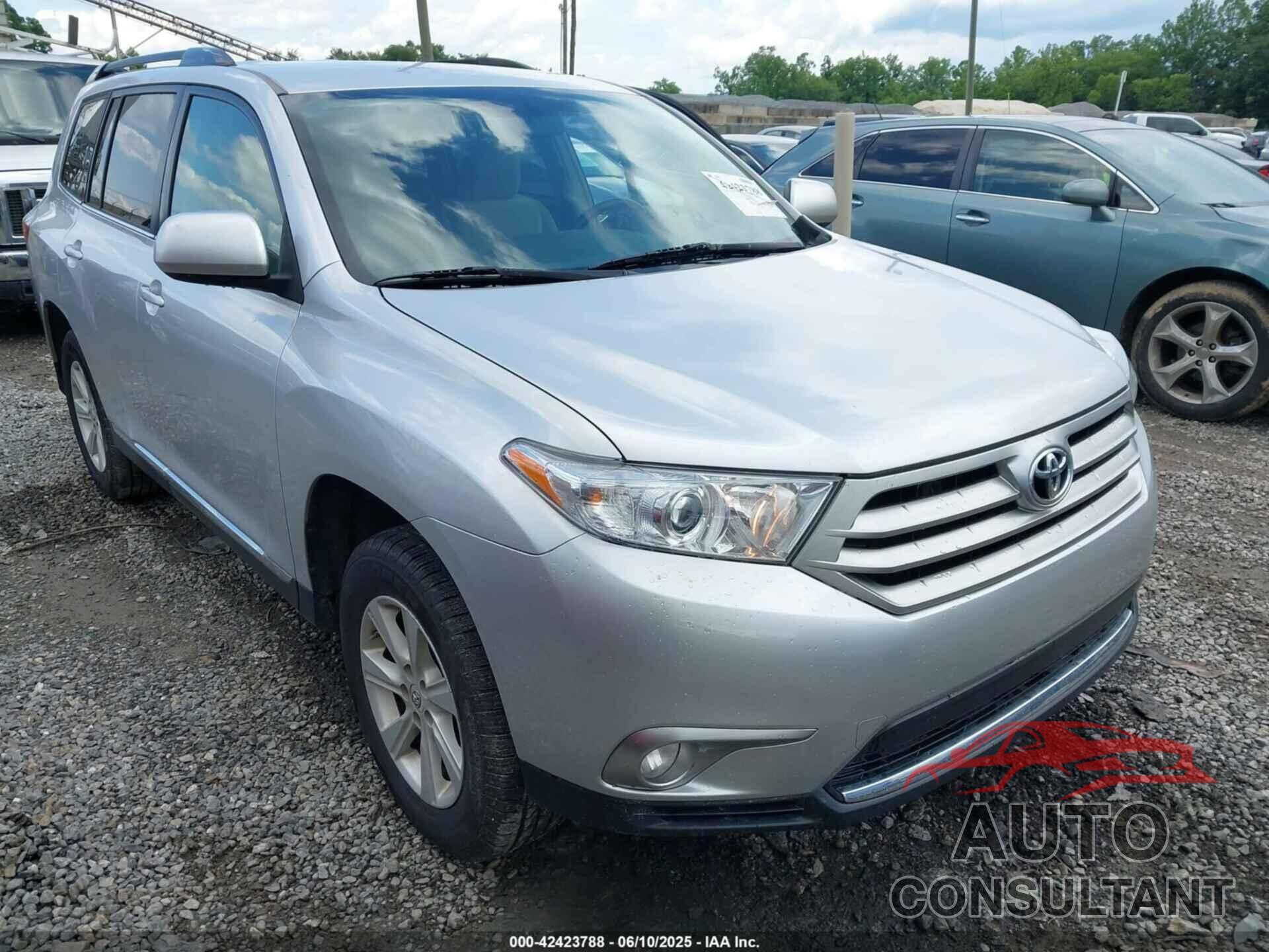 TOYOTA HIGHLANDER 2011 - 5TDBK3EH5BS067518