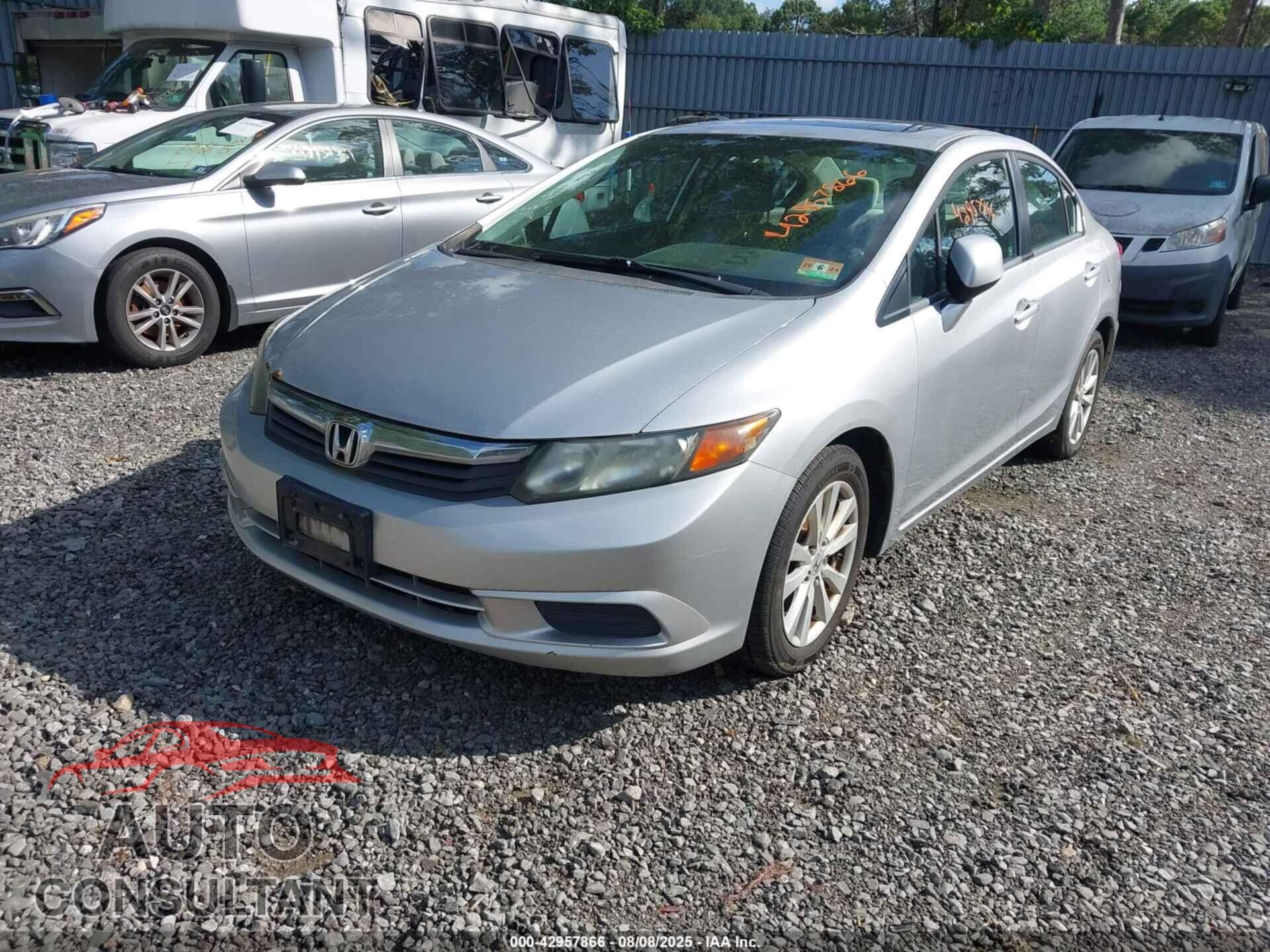 HONDA CIVIC 2012 - 19XFB2F88CE302502