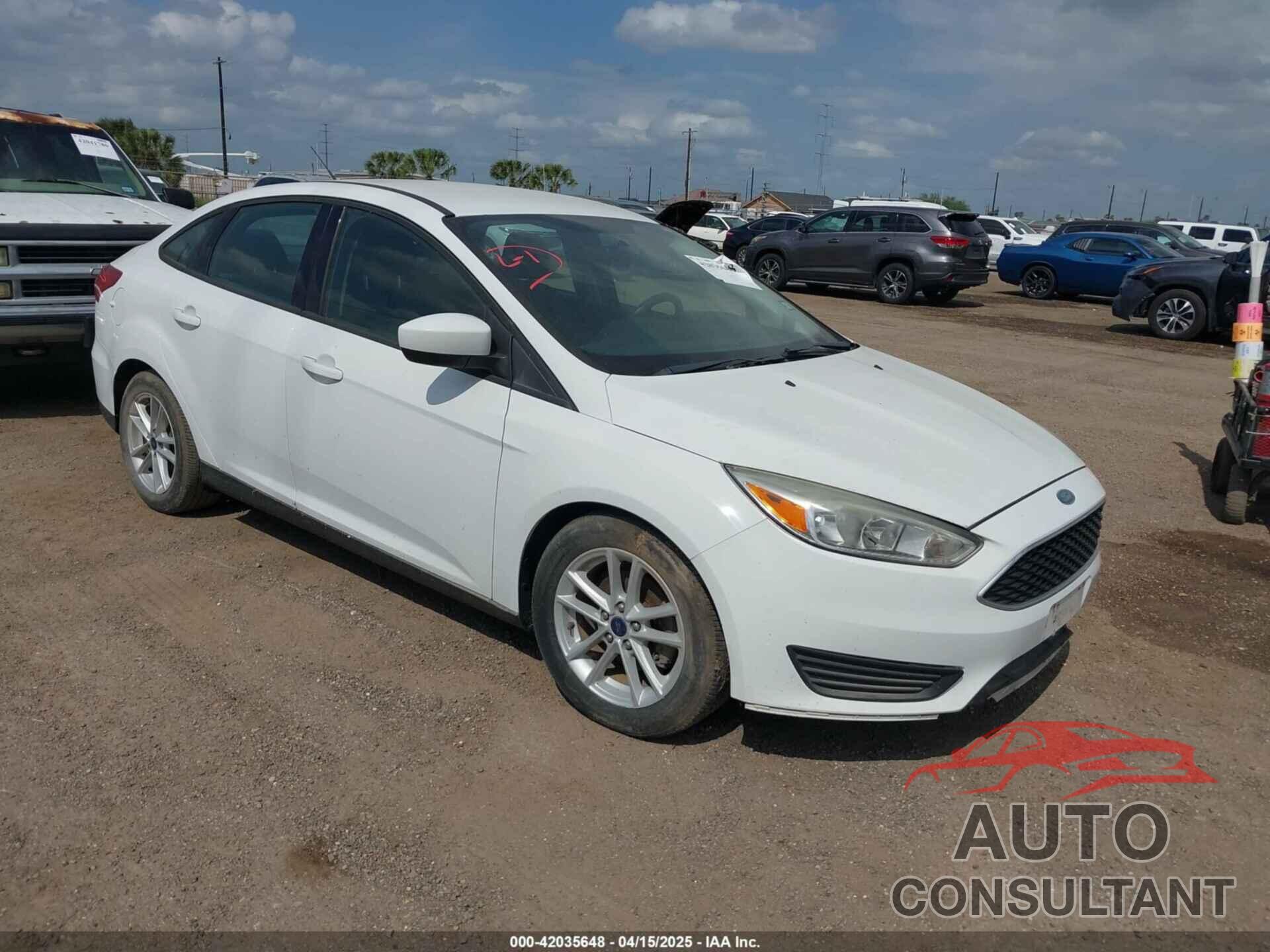 FORD FOCUS 2018 - 1FADP3F24JL279756
