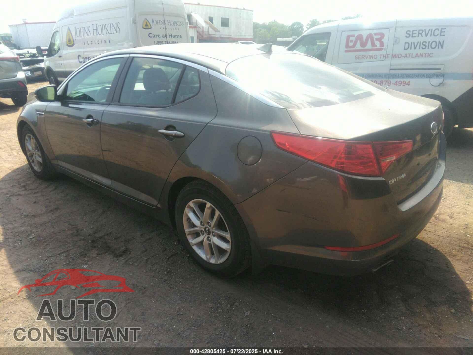 KIA OPTIMA 2011 - KNAGM4A77B5142547