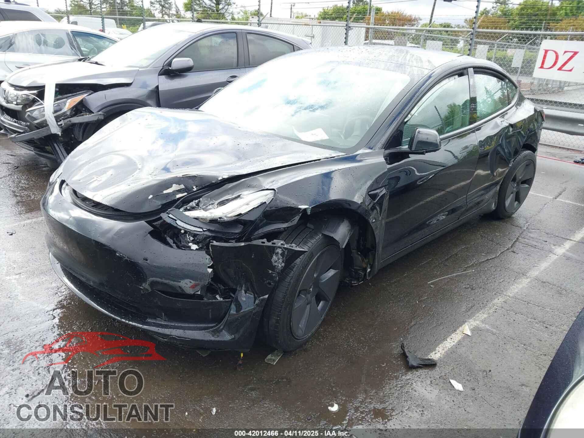 TESLA MODEL 3 2021 - 5YJ3E1EA0MF083846