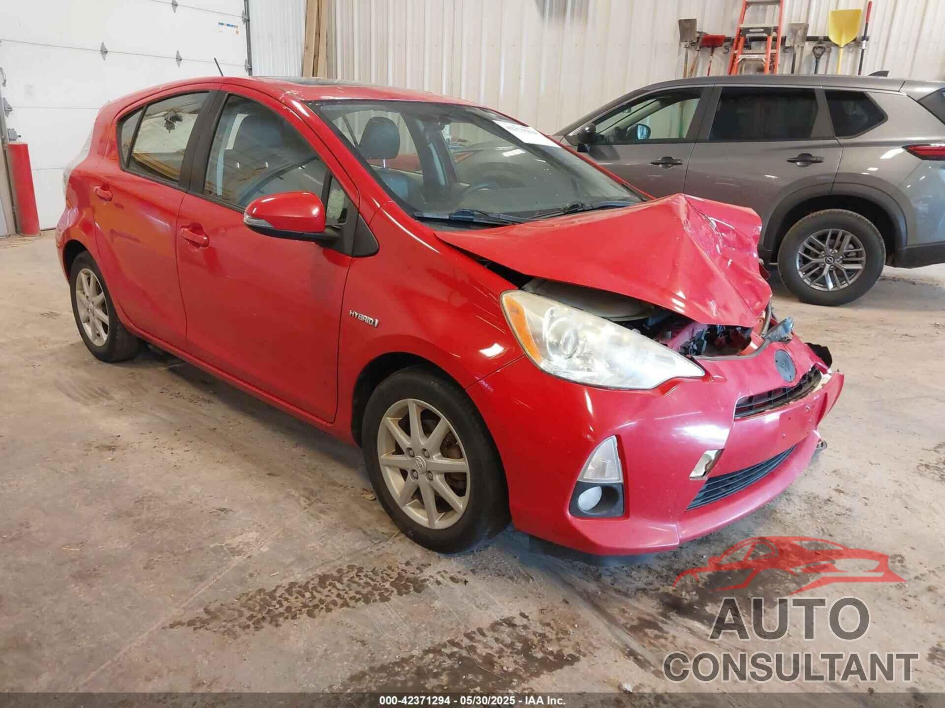 TOYOTA PRIUS C 2012 - JTDKDTB35C1015954