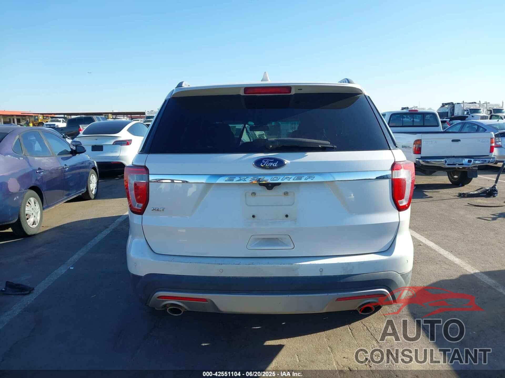 FORD EXPLORER 2017 - 1FM5K7D82HGB59173