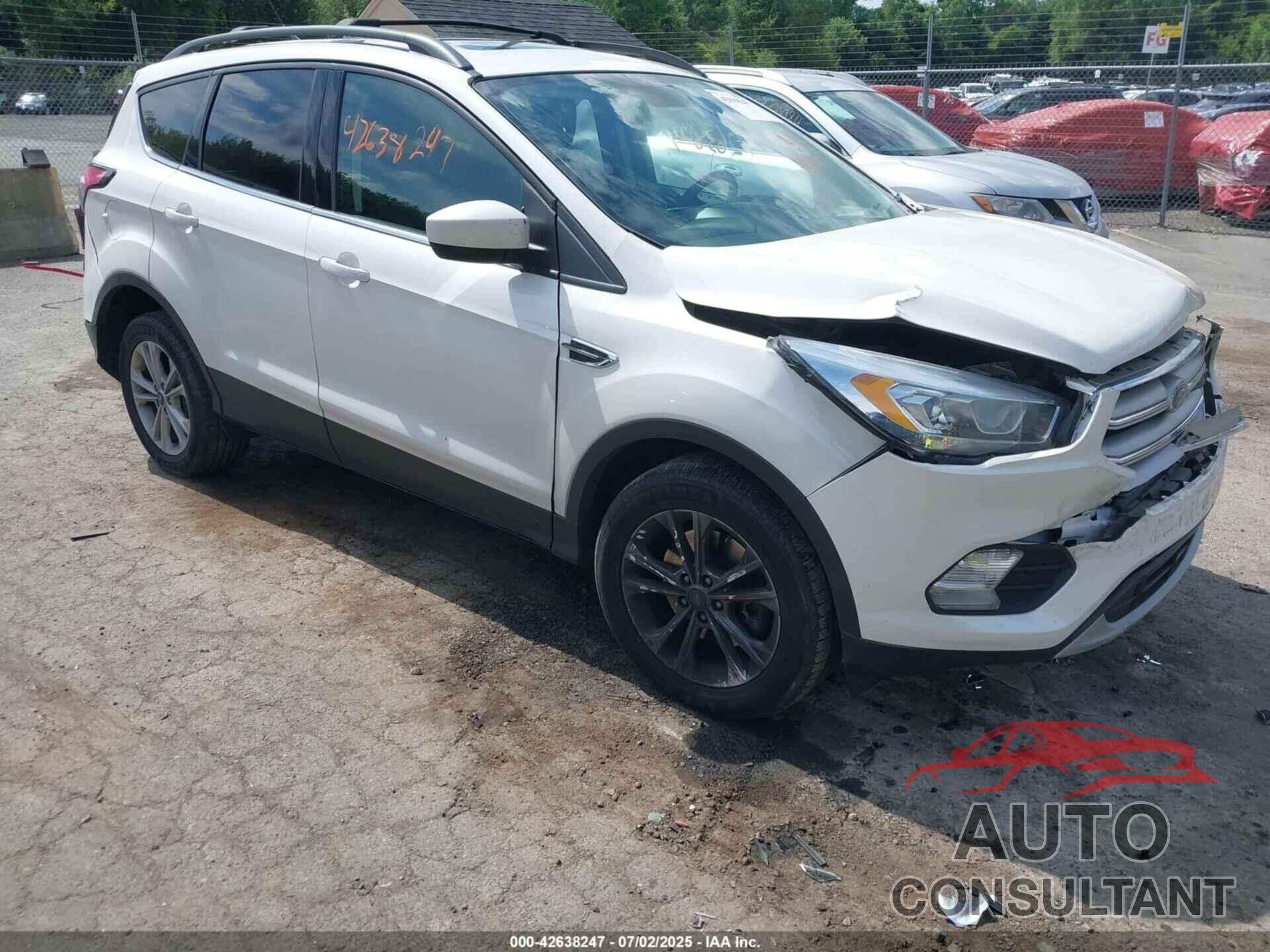 FORD ESCAPE 2018 - 1FMCU9HD5JUD45463
