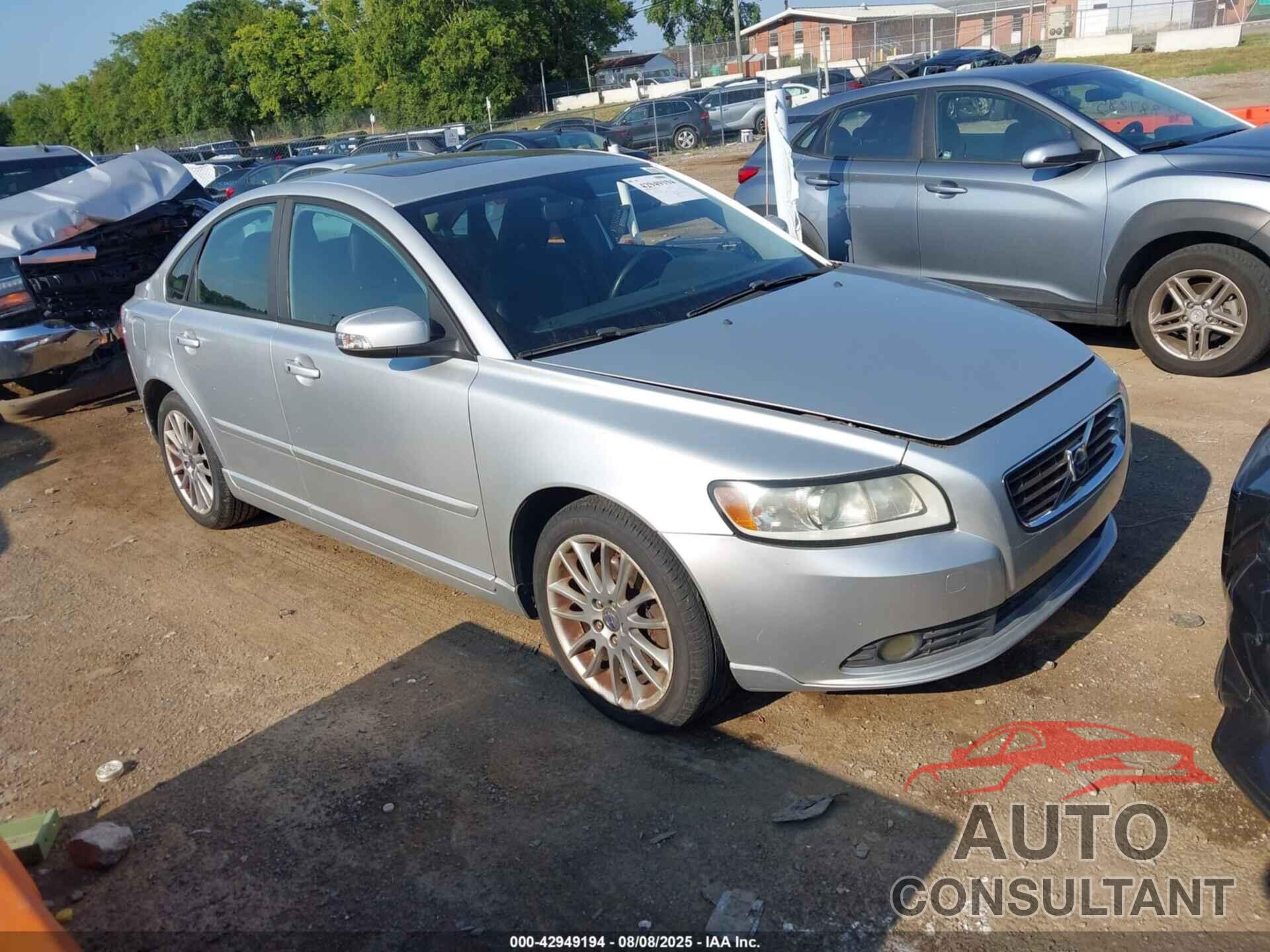 VOLVO S40 2010 - YV1382MS5A2485569