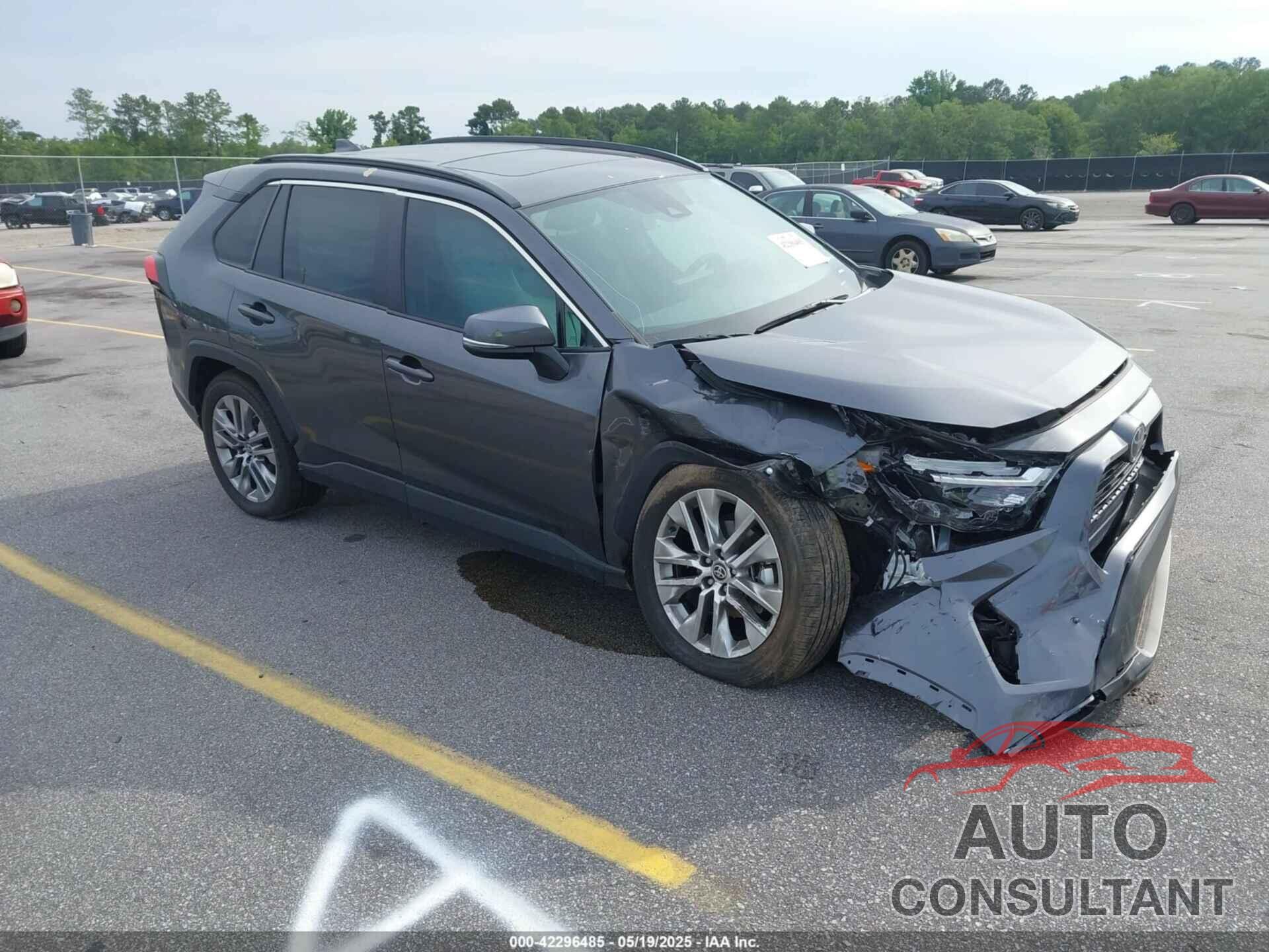 TOYOTA RAV4 2022 - 2T3C1RFV3NC186168