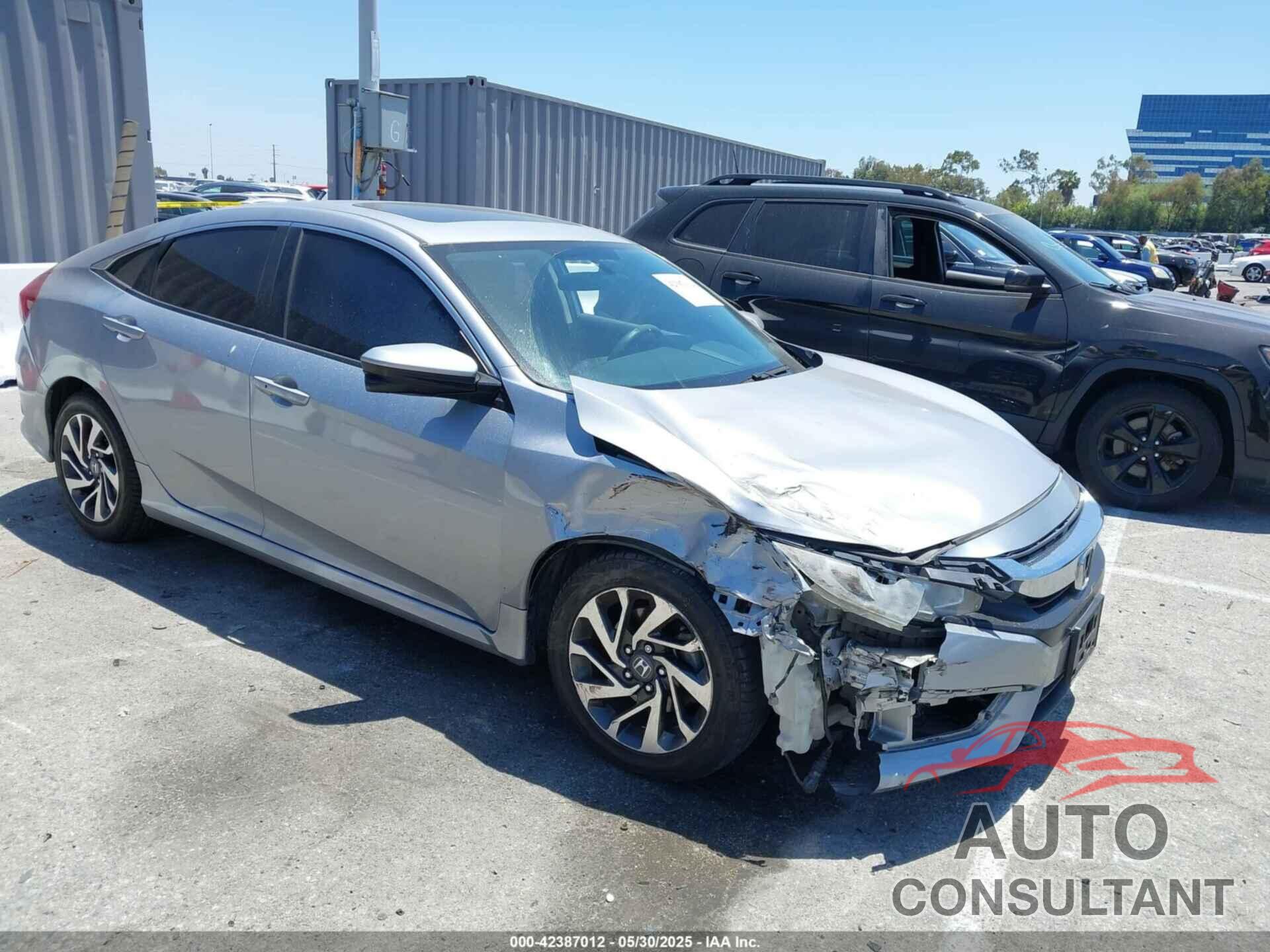 HONDA CIVIC 2016 - 2HGFC2F77GH562583