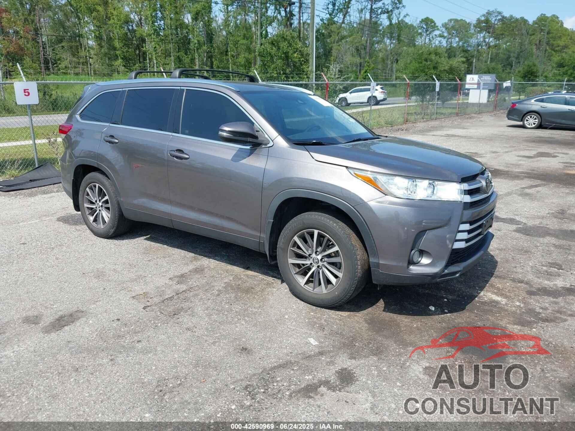 TOYOTA HIGHLANDER 2019 - 5TDJZRFH1KS918075