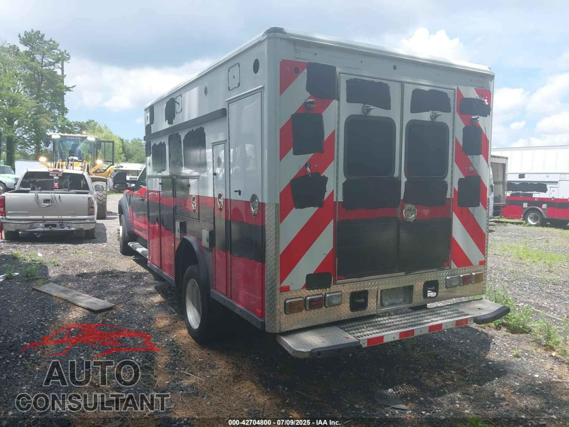 FORD F-550 CHASSIS 2017 - 1FD0X5HT2HED94943
