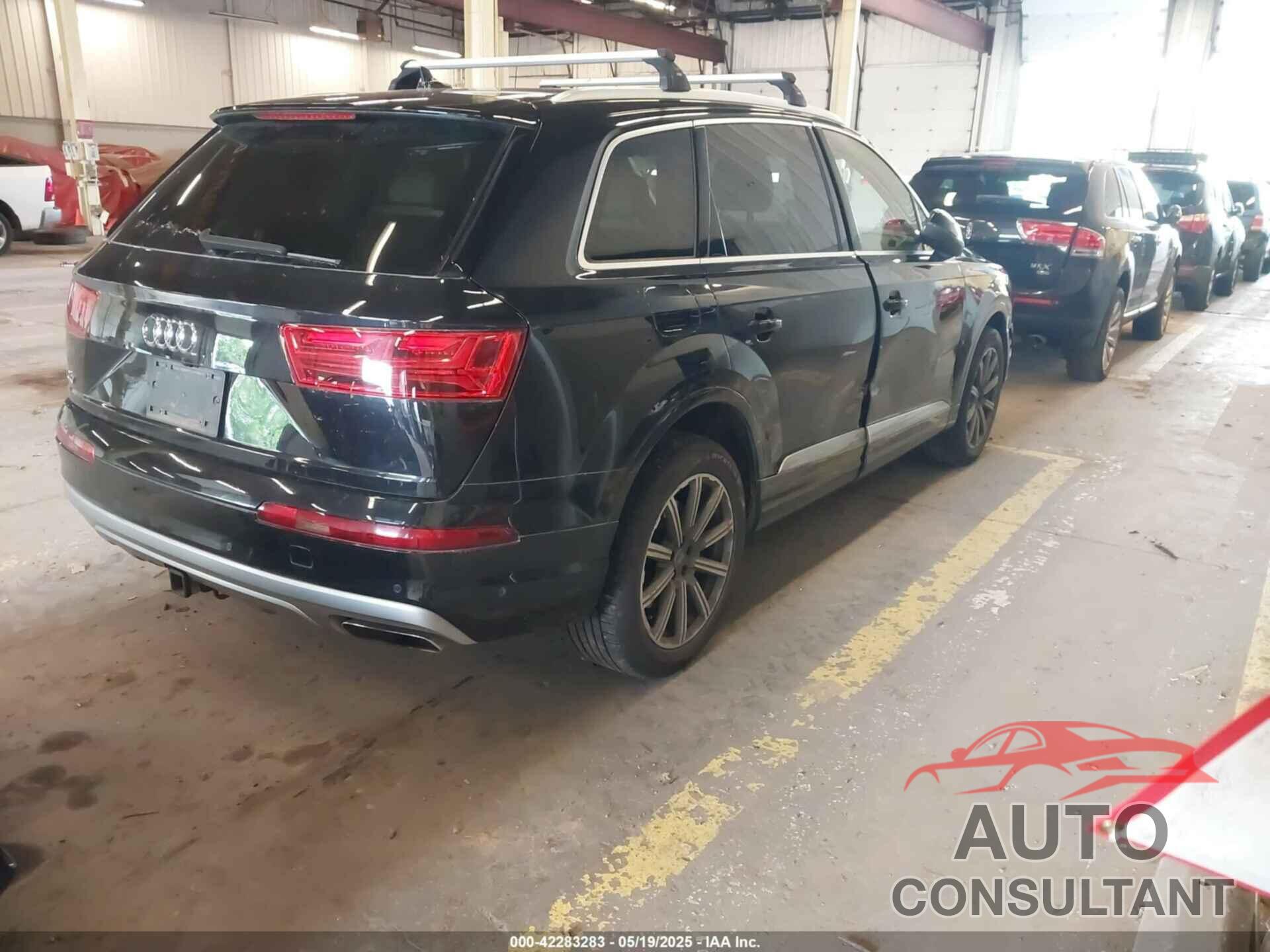 AUDI Q7 2019 - WA1LAAF73KD020866