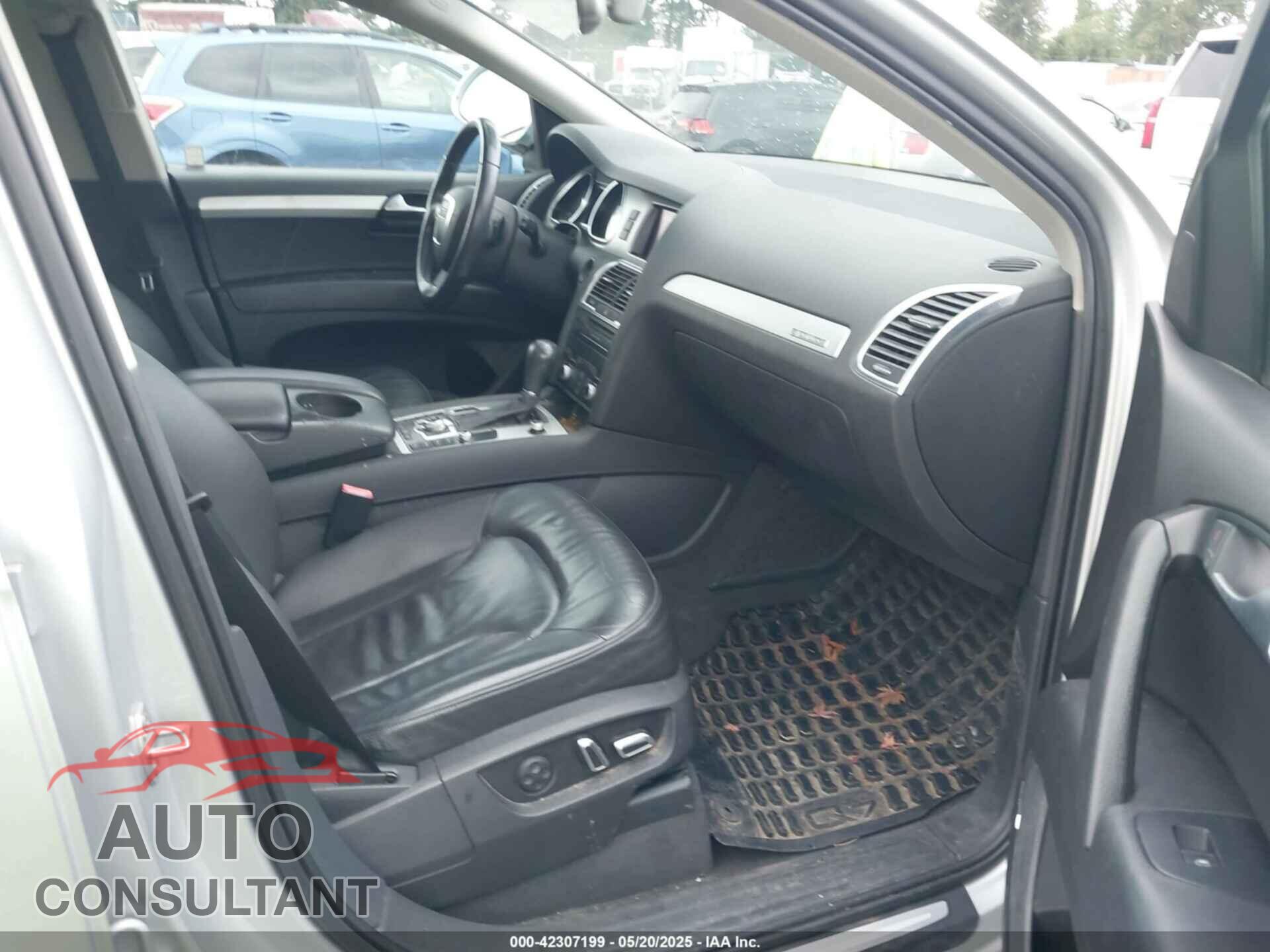 AUDI Q7 2010 - WA1DVBFE3AD007885