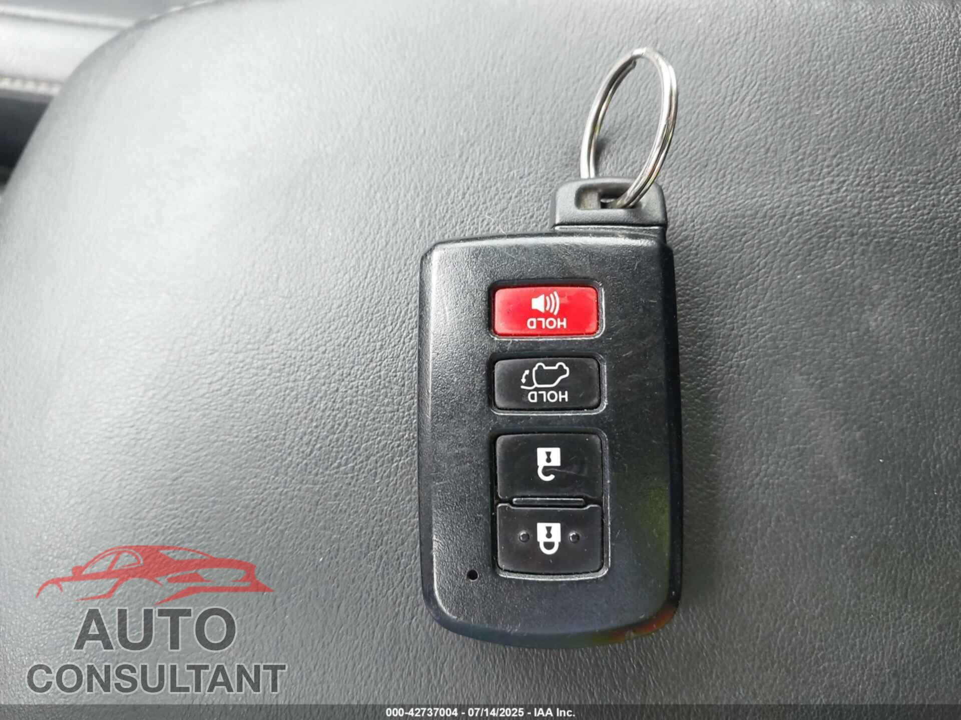 TOYOTA RAV4 2014 - 2T3YFREV7EW106944