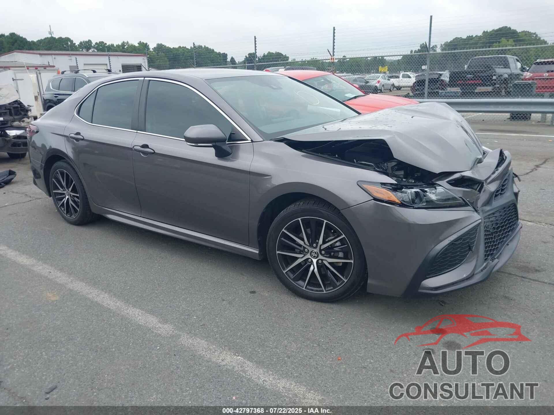 TOYOTA CAMRY 2022 - 4T1T11AK7NU056822