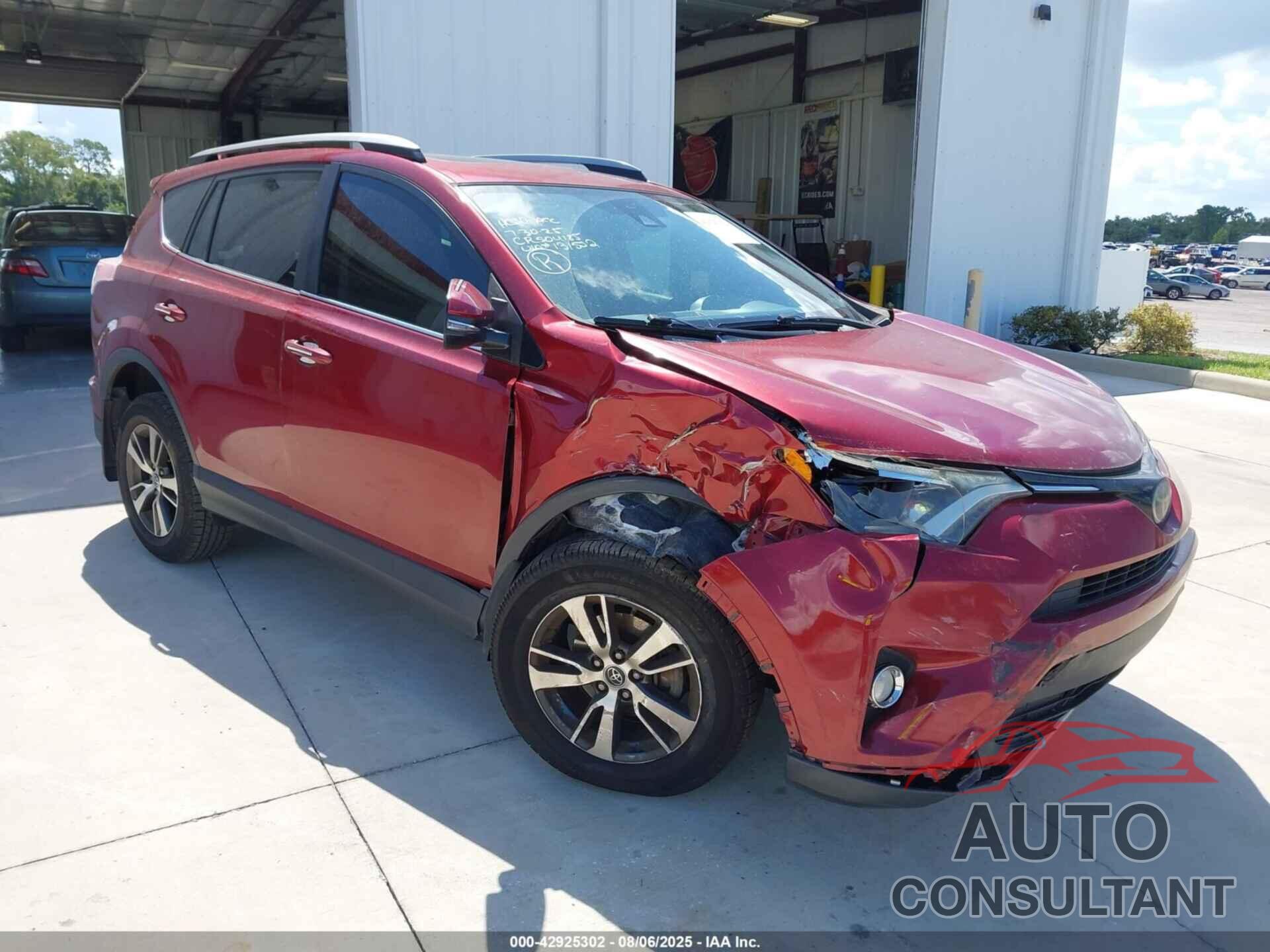 TOYOTA RAV4 2018 - JTMWFREV7JD131552